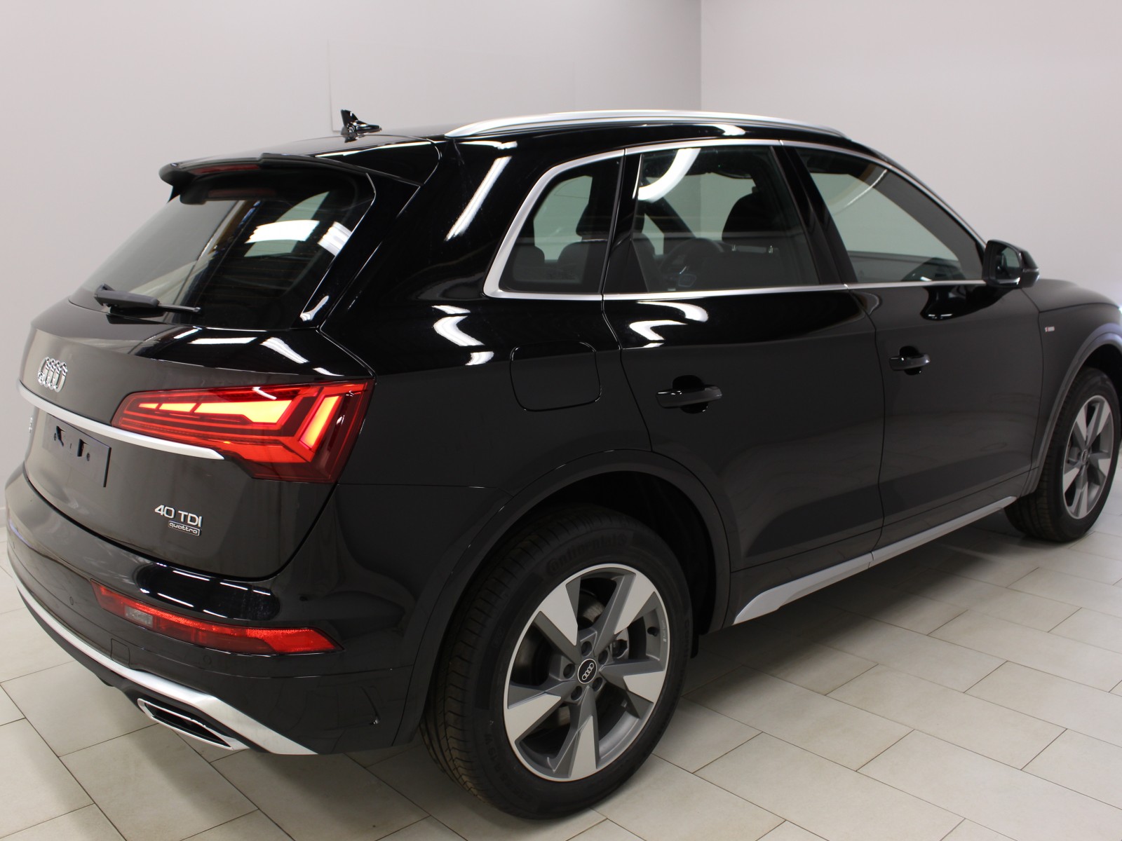 AUDI - Q5 - #172232 - 1