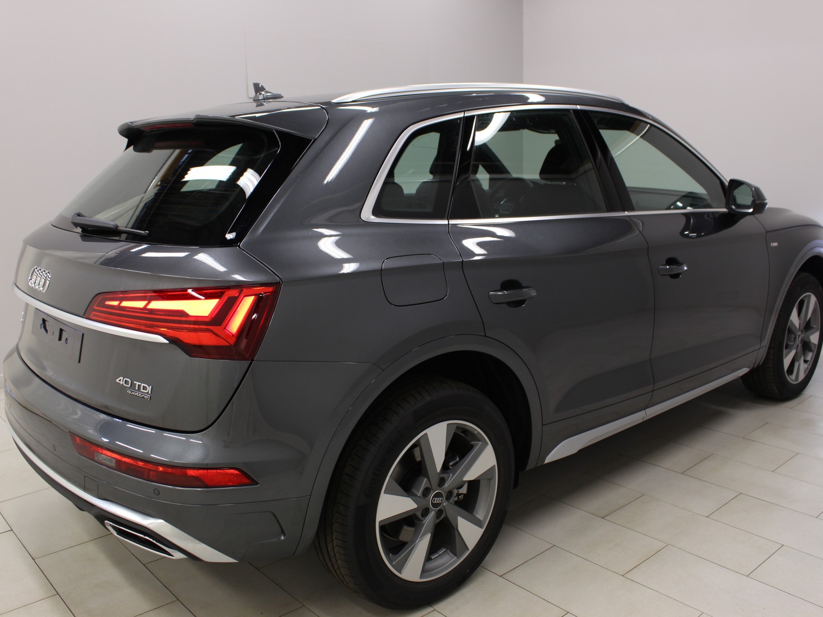 AUDI - Q5 - #172238 - 1
