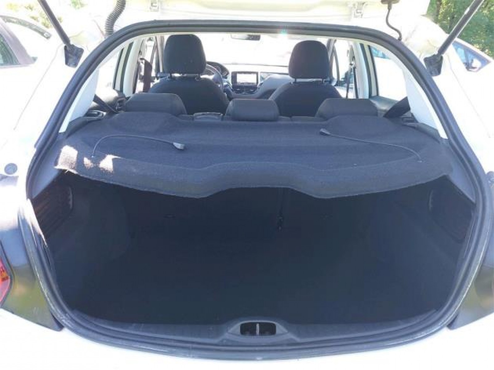 PEUGEOT - 208 BUSINESS - #172763 - 8