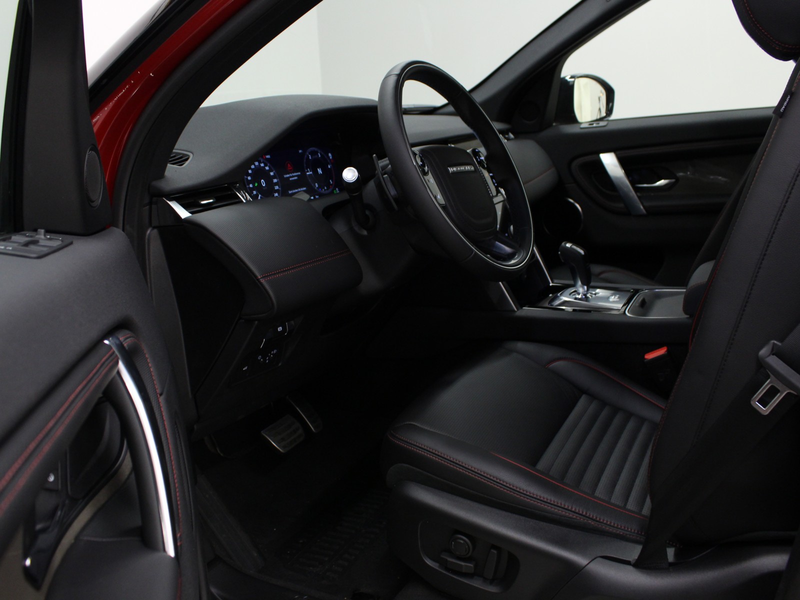LAND ROVER - DISCOVERY SPORT - #172711 - 3