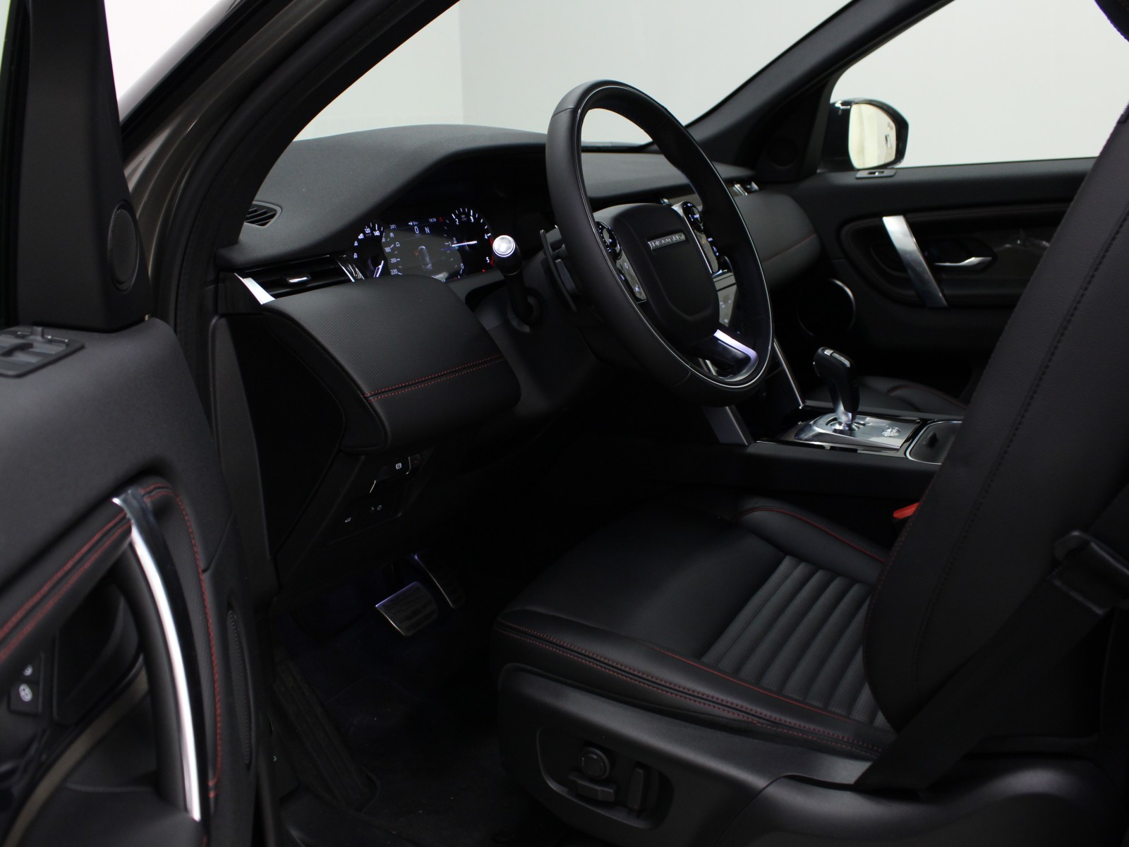 LAND ROVER - DISCOVERY SPORT - #172712 - 3