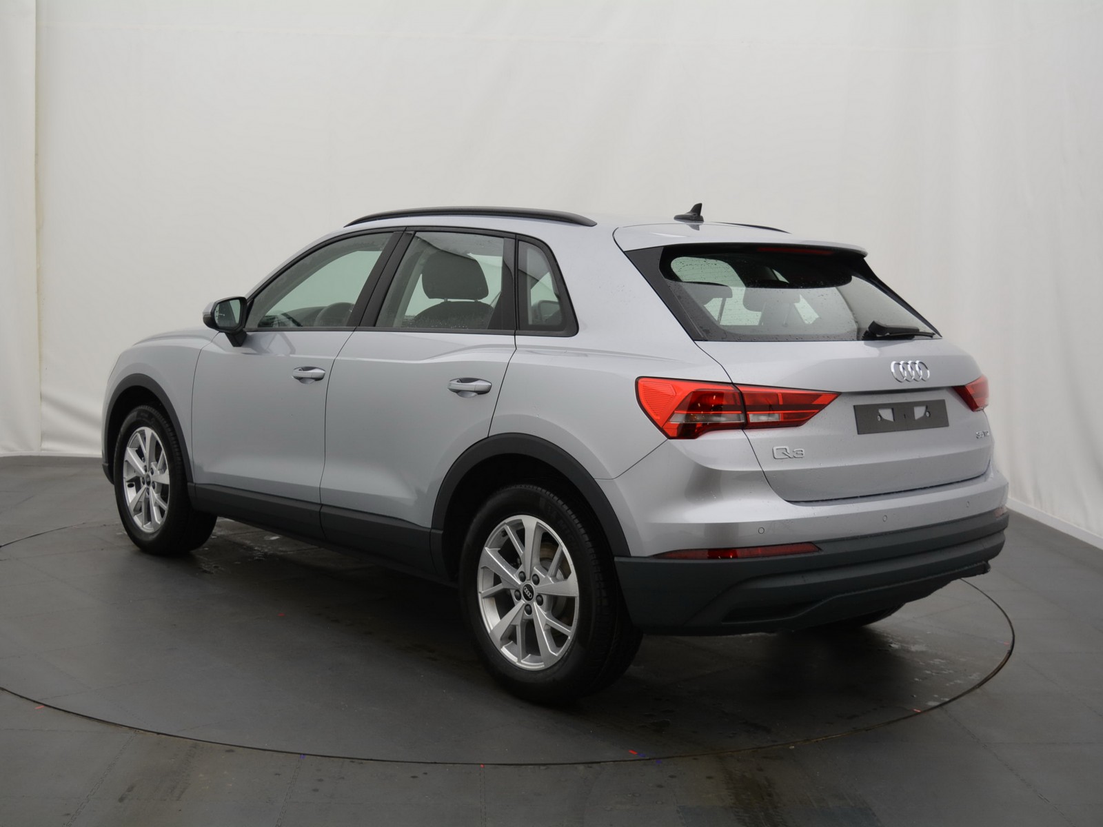 AUDI - Q3 - #170147 - 1