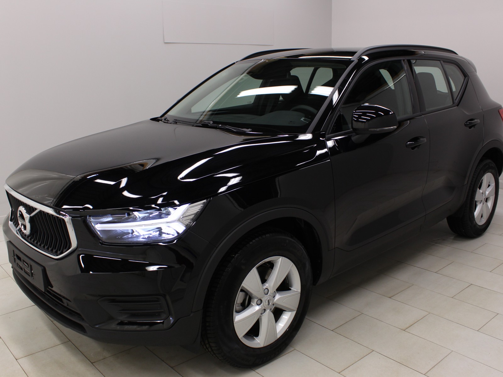 VOLVO - XC40 - #171576 - 0