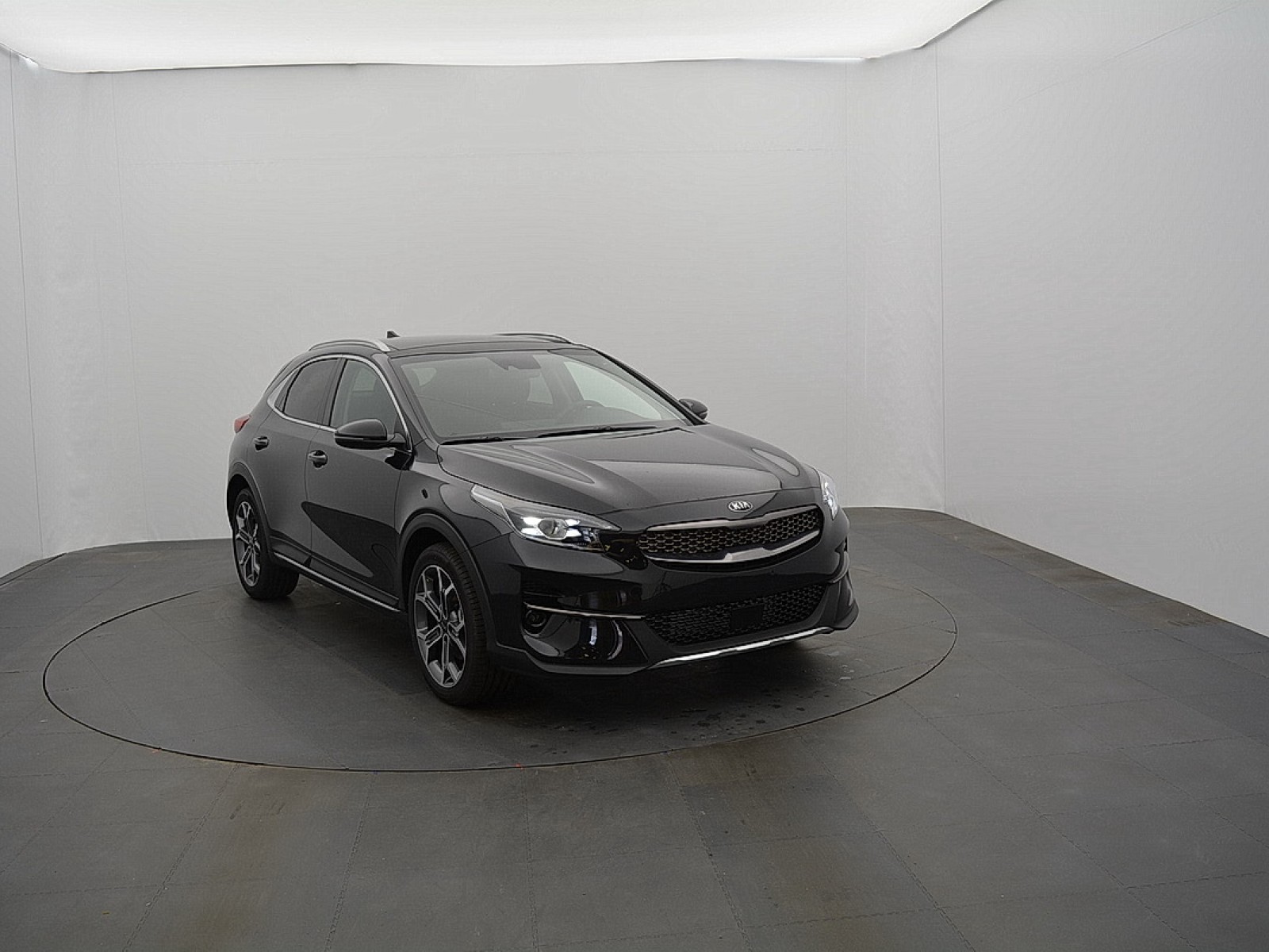 KIA - XCEED - #172562 - 0