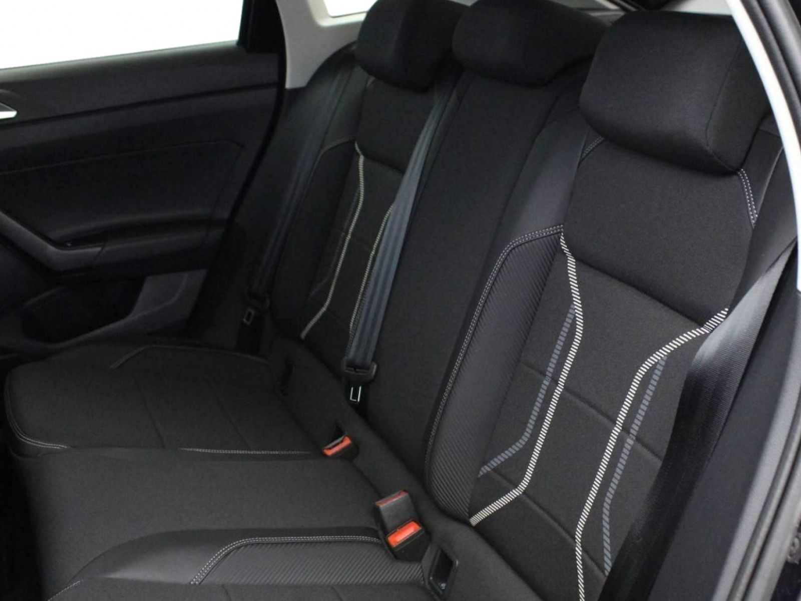 VOLKSWAGEN - TAIGO - #681088 - 3