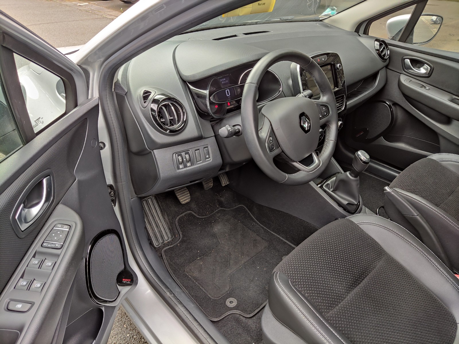 RENAULT - CLIO IV - #172513 - 5