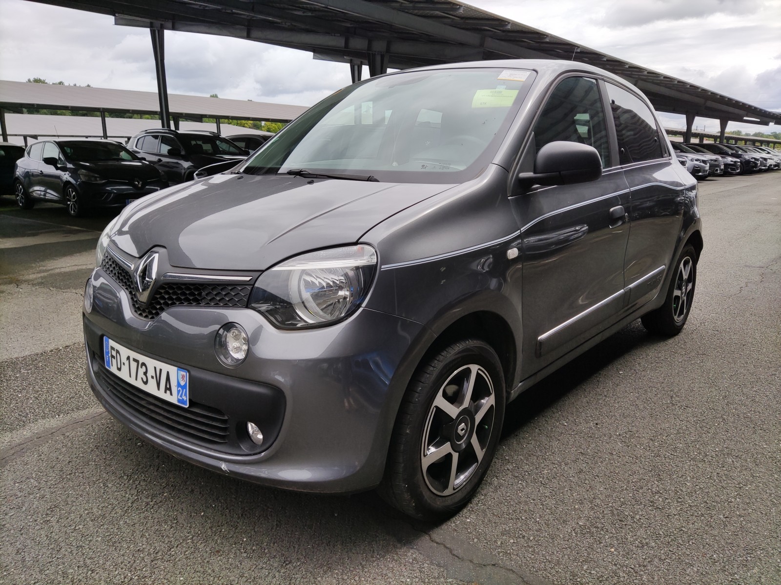 RENAULT - TWINGO III - #172536 - 0