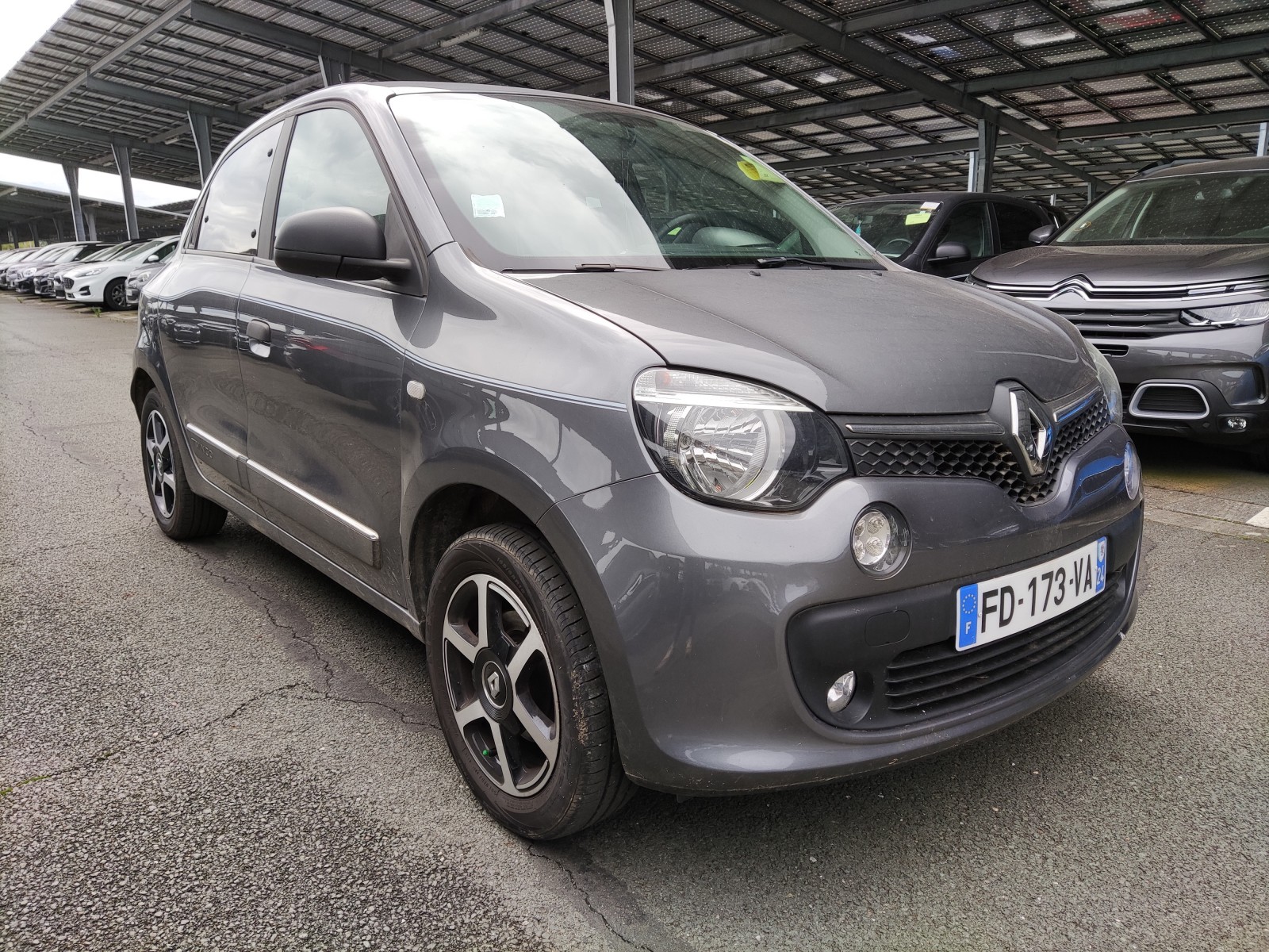 RENAULT - TWINGO III - #172536 - 1