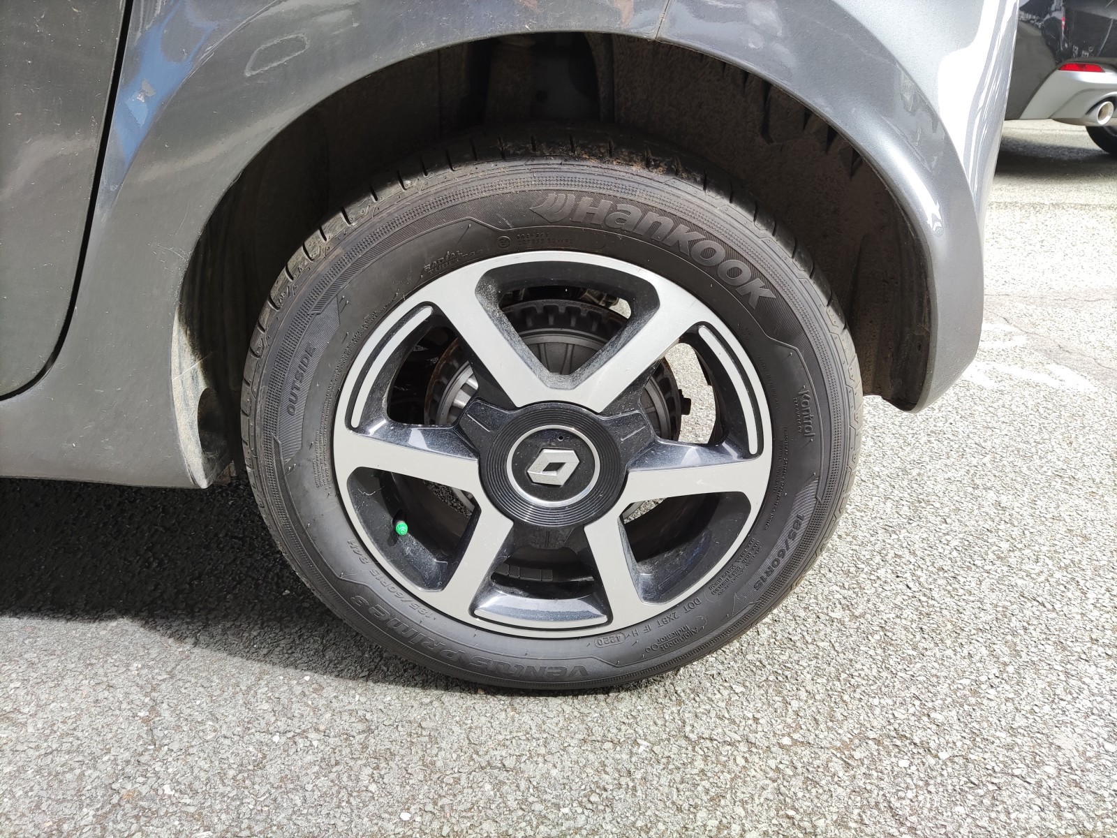 RENAULT - TWINGO III - #172536 - 4
