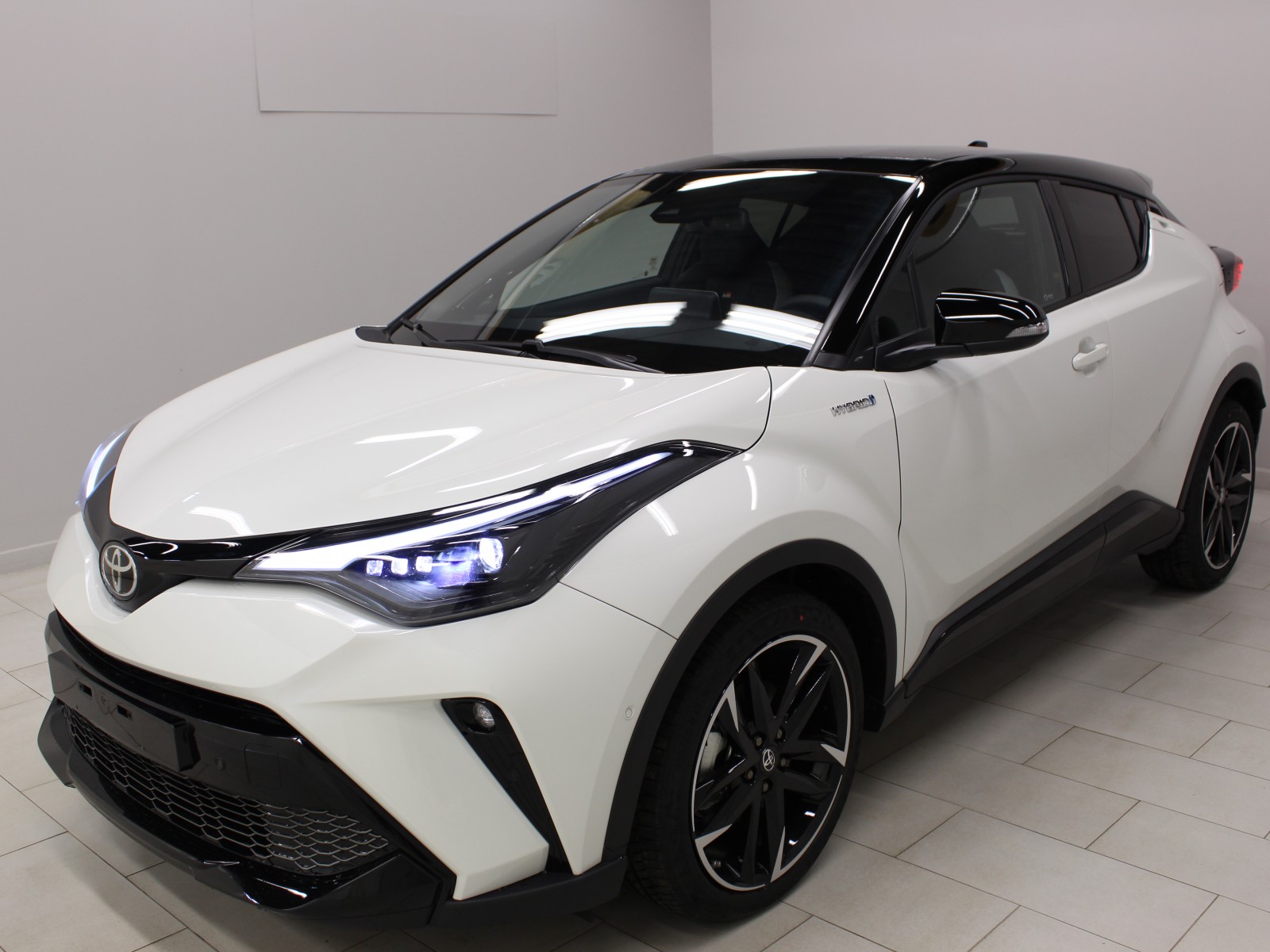 TOYOTA - C-HR HYBRIDE MY20 - #169101 - 0