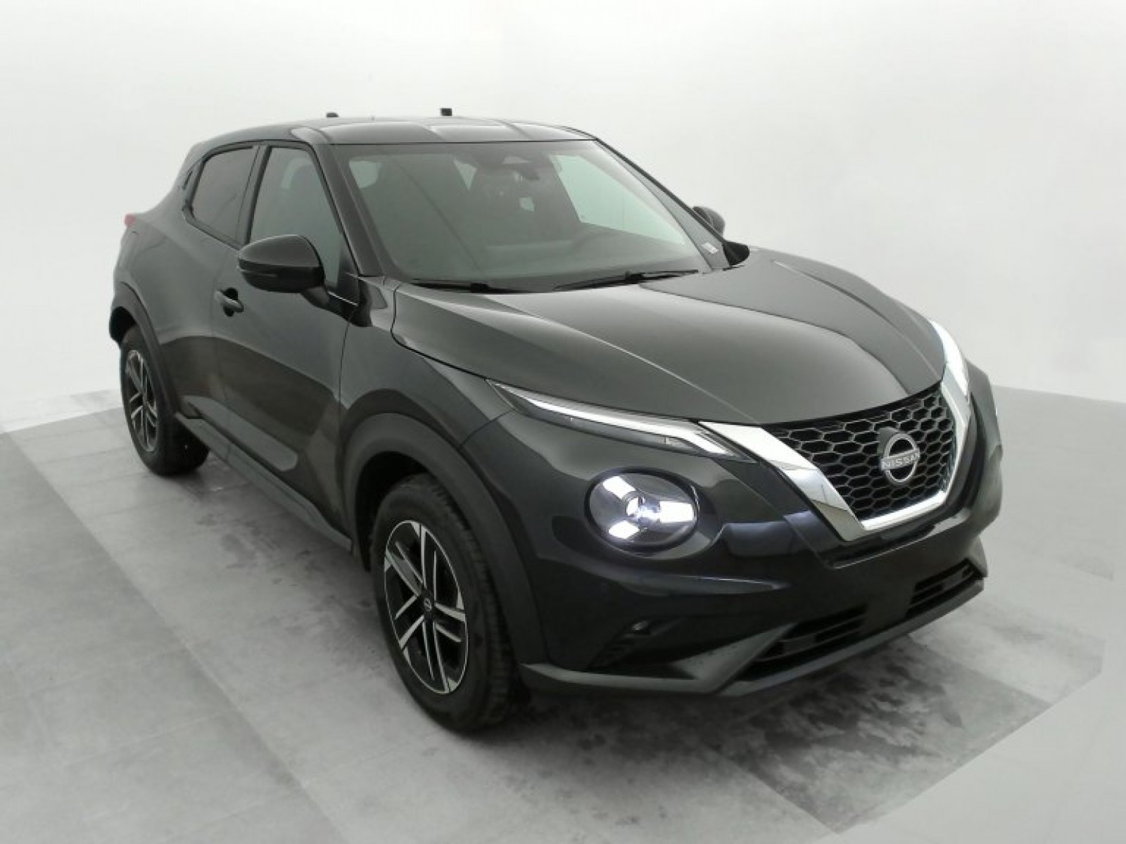 NISSAN - JUKE NOUVEAU - #578646 - 0
