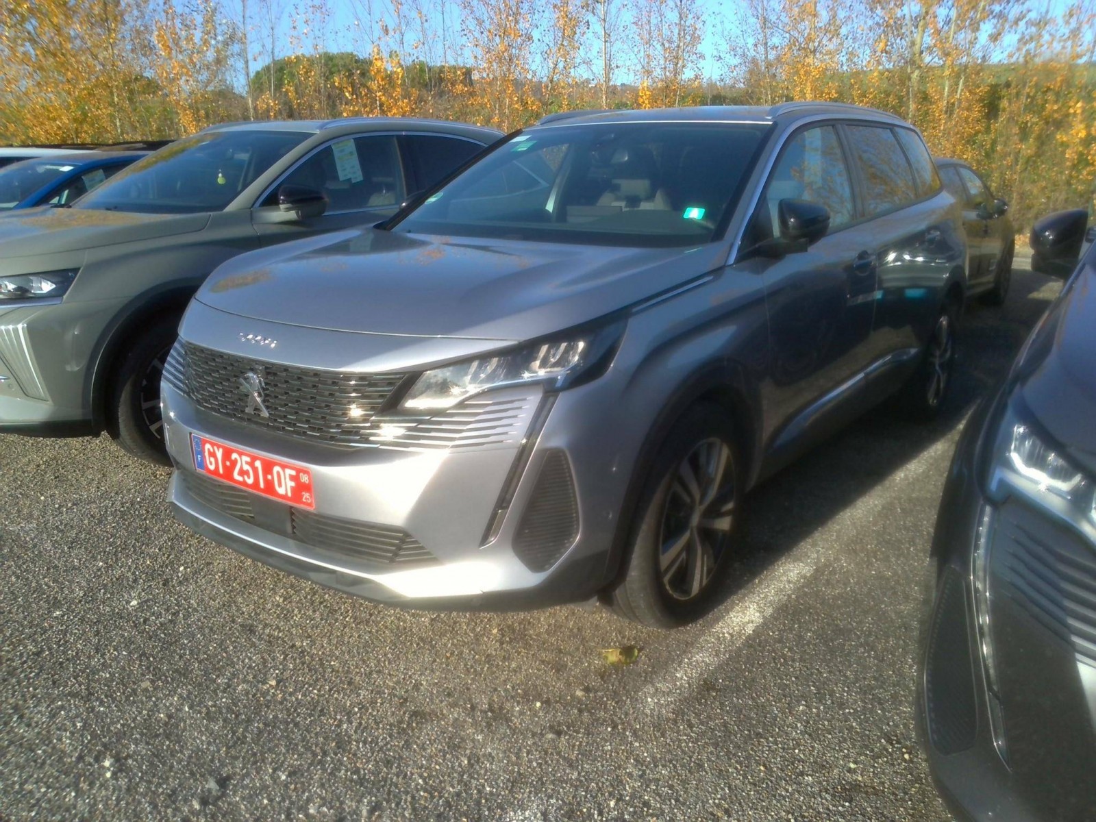 PEUGEOT - 5008 - #665185 - 0