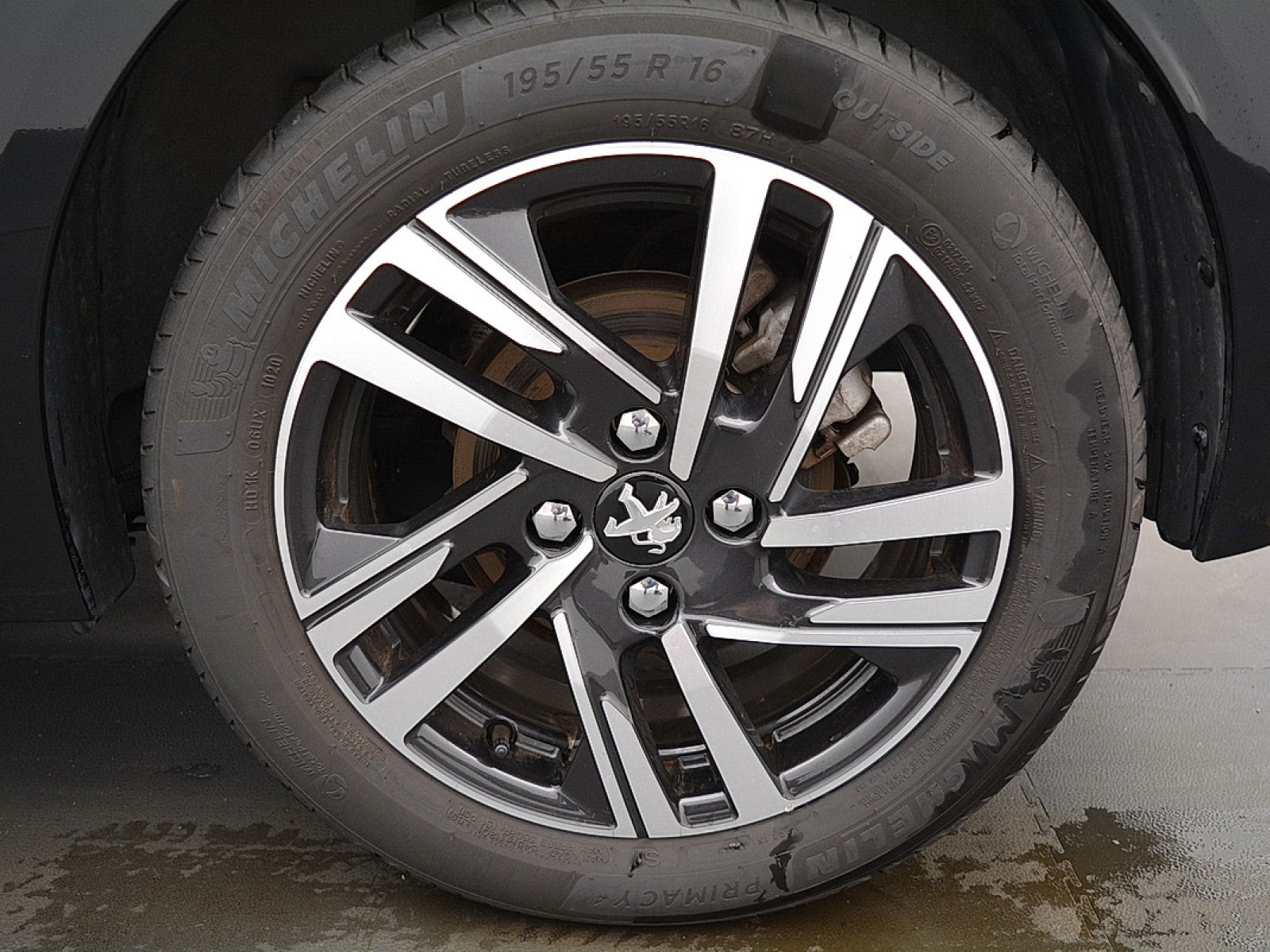 PEUGEOT - 208 - #173073 - 2