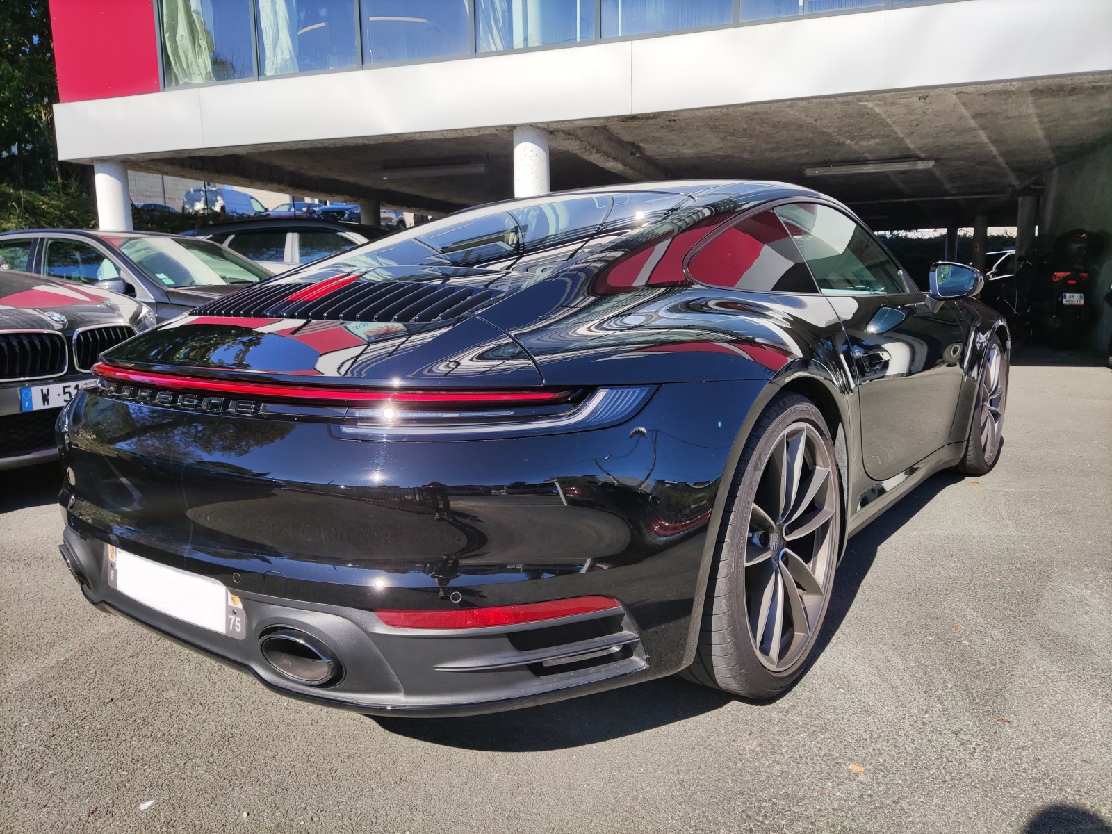 PORSCHE - 911 CARRERA COUPE 992 - #174170 - 3