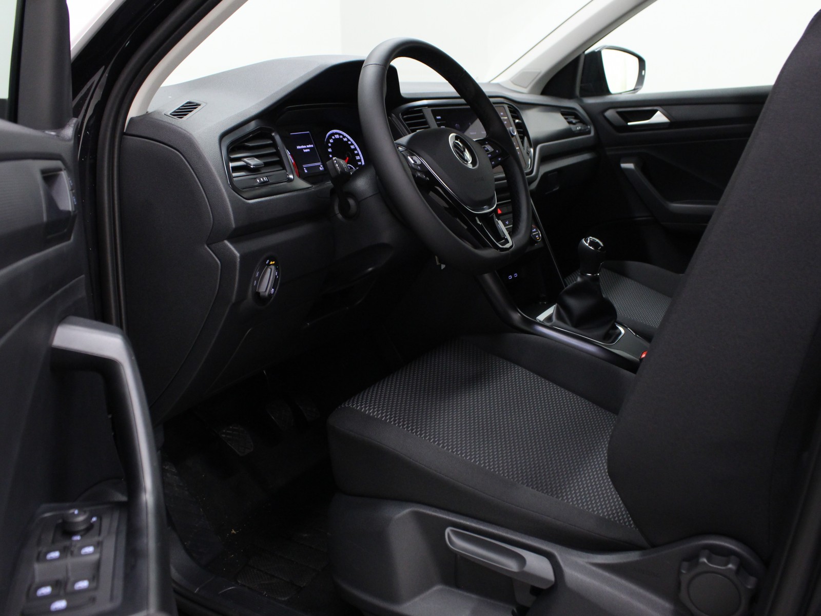 VOLKSWAGEN - T-ROC - #171029 - 3