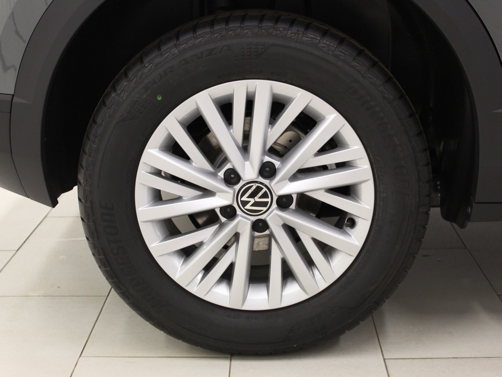 VOLKSWAGEN - T-ROC - #171031 - 2