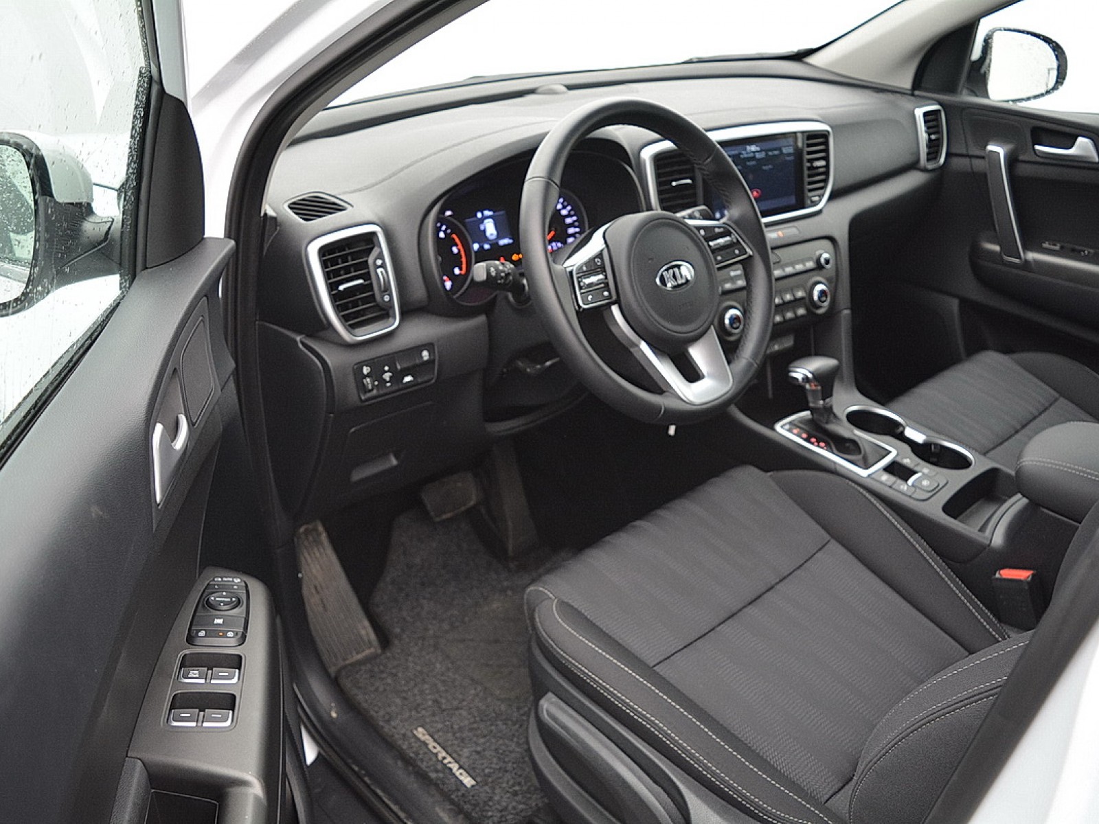 KIA - SPORTAGE - #166730 - 3