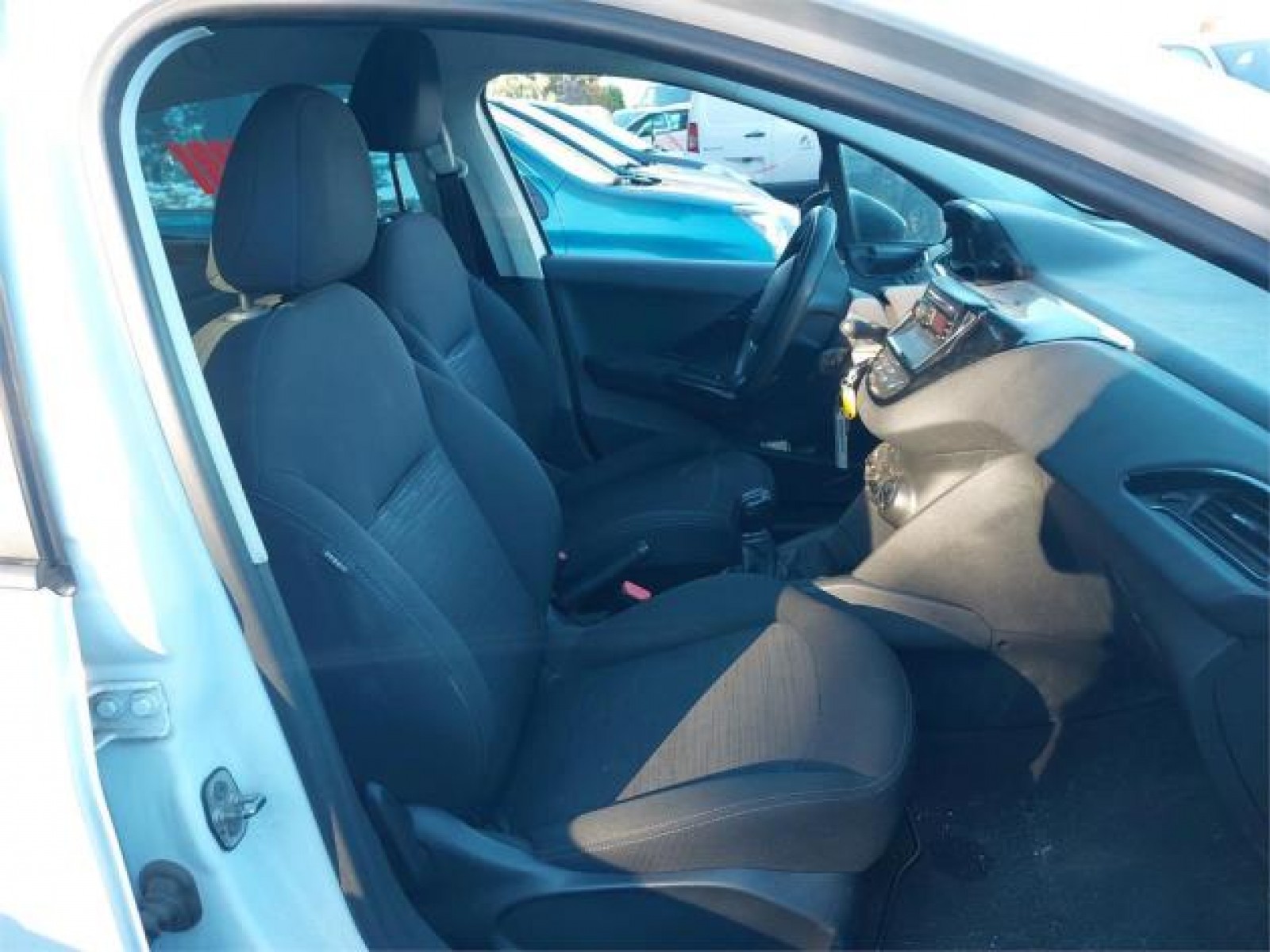 PEUGEOT - 208 AFFAIRE - #174668 - 4
