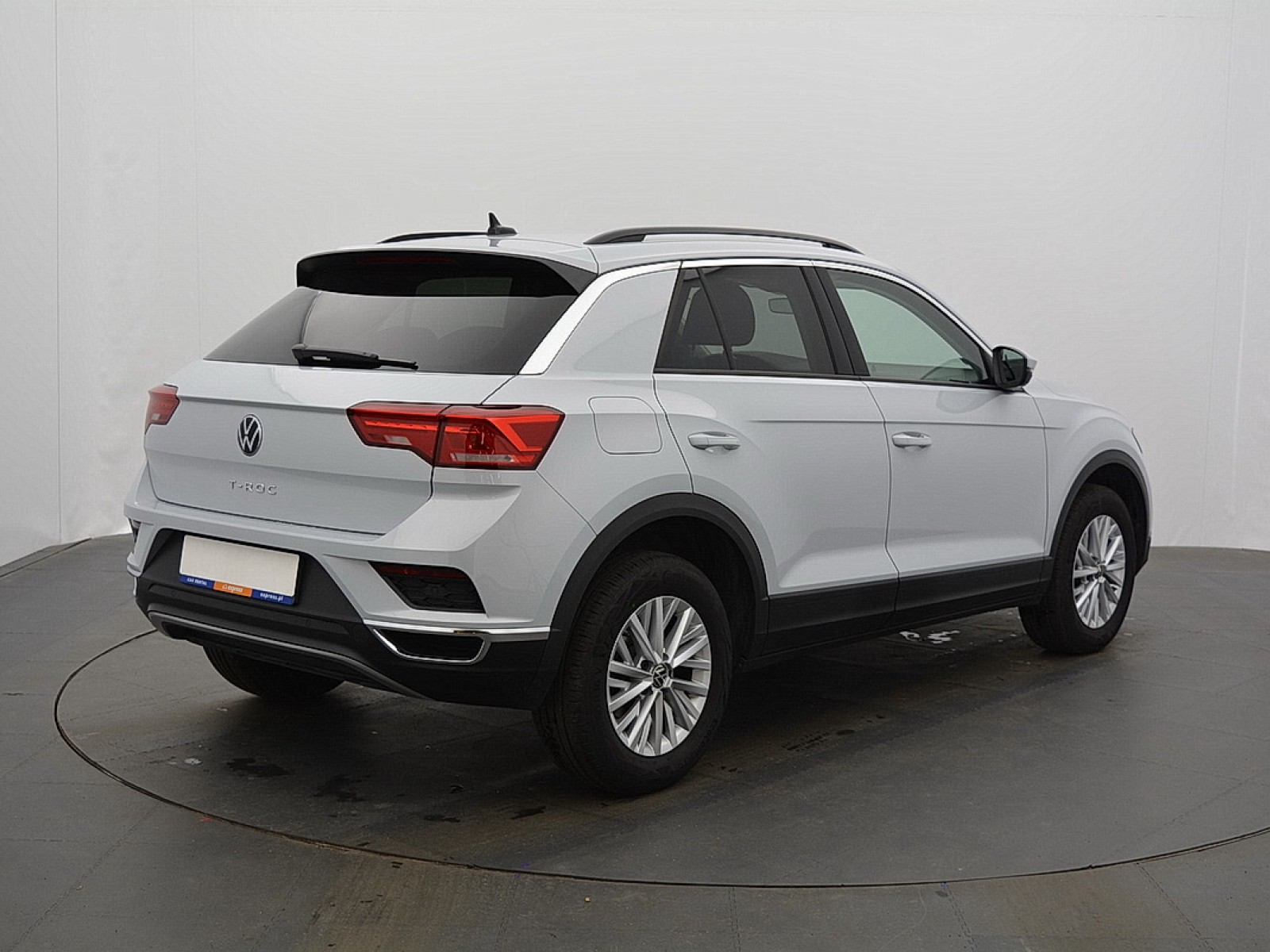 VOLKSWAGEN - T-ROC - #169425 - 1