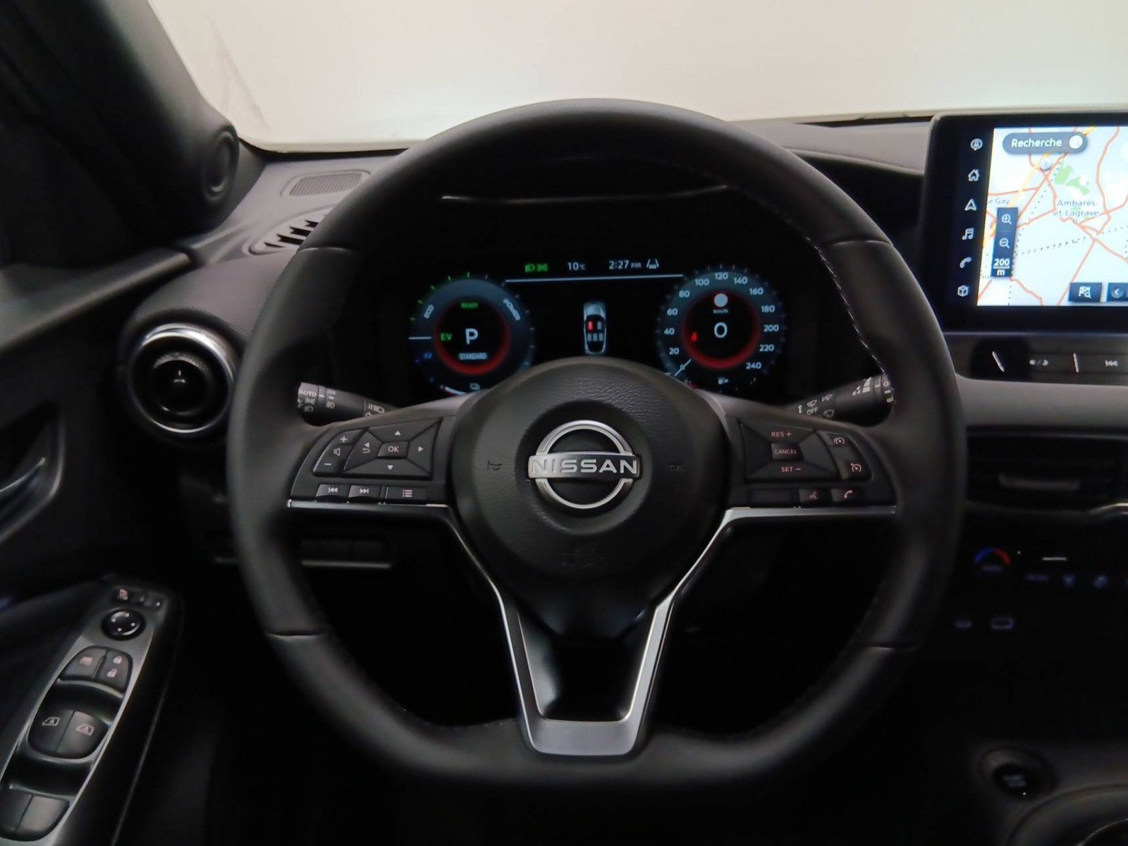 NISSAN - JUKE 2023.5 - #649941 - 10