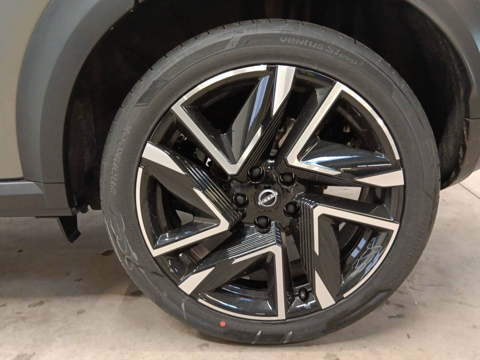 NISSAN - JUKE 2023.5 - #649971 - 6