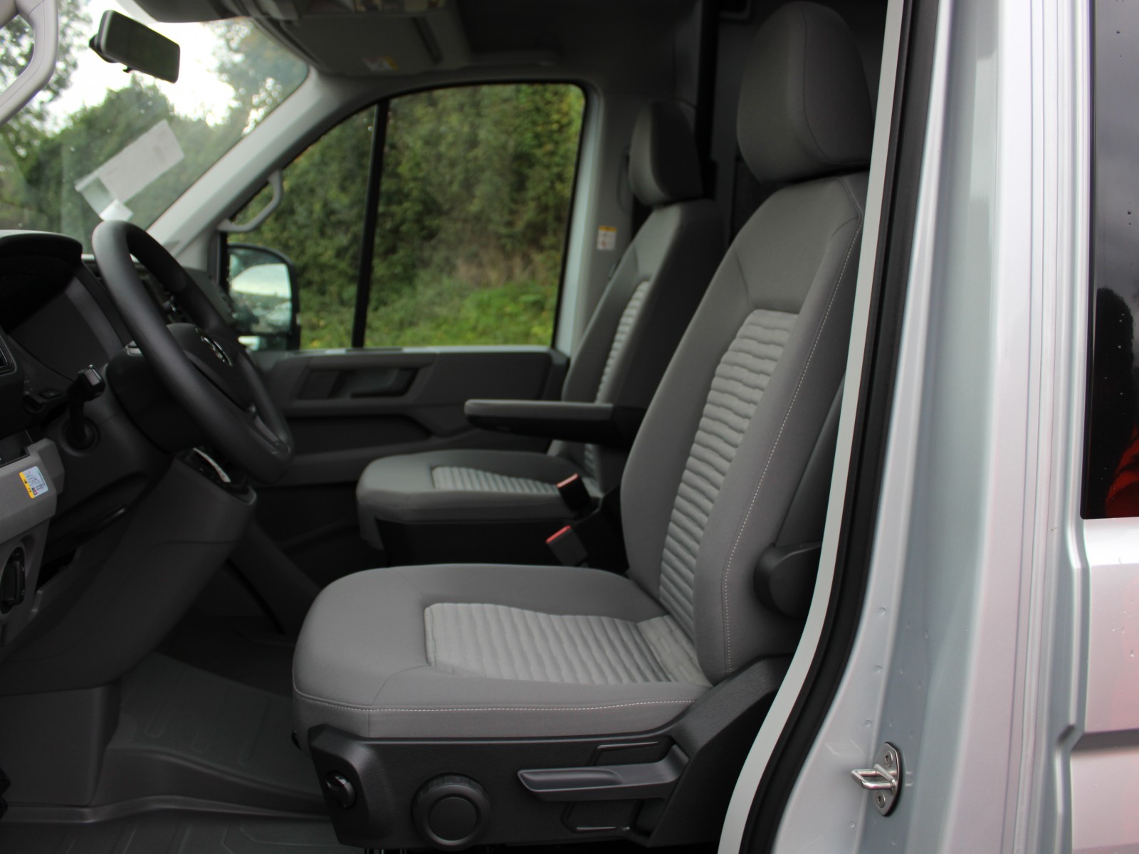 VOLKSWAGEN - GRAND CALIFORNIA - #174915 - 3