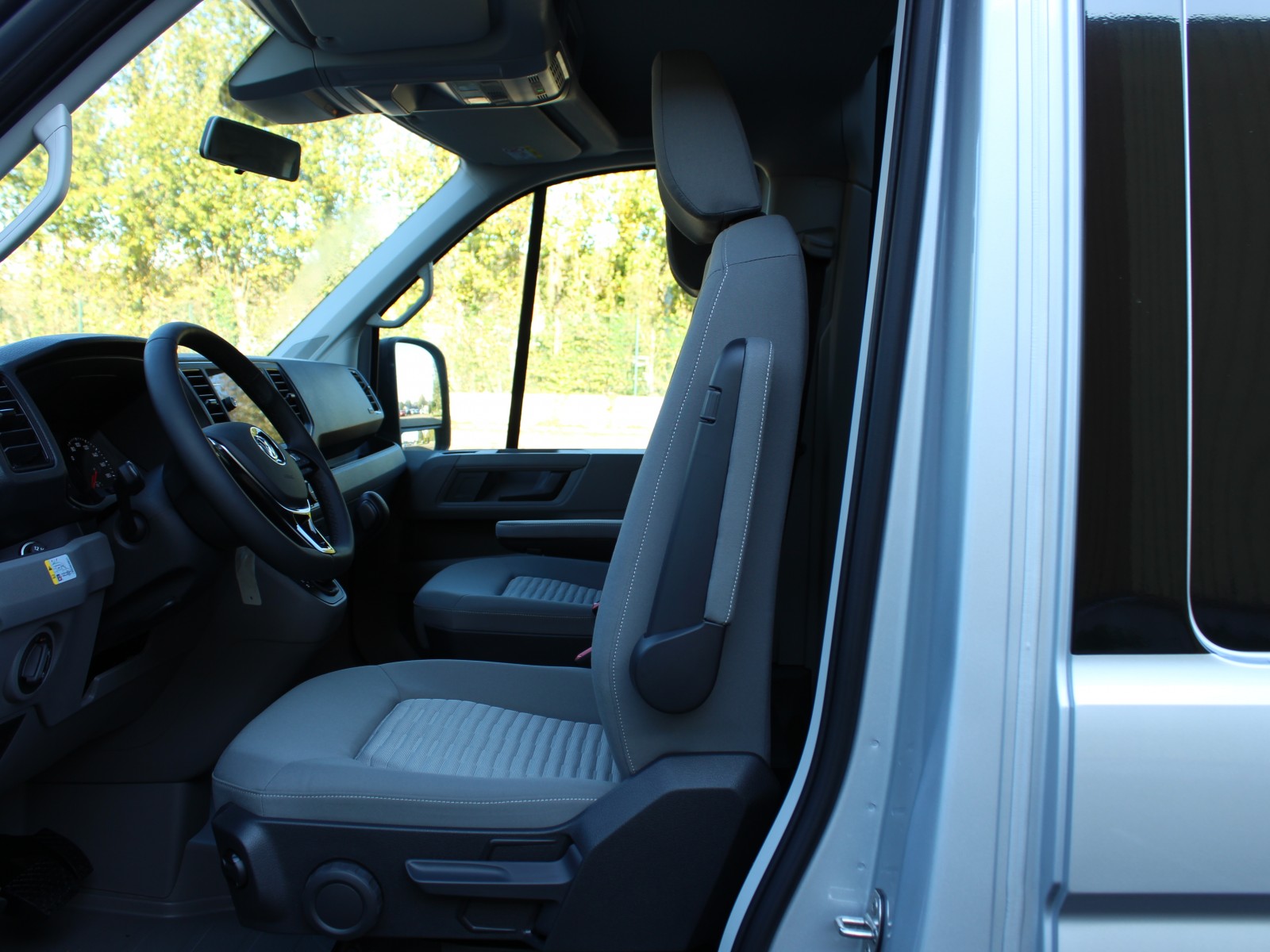 VOLKSWAGEN - GRAND CALIFORNIA - #174928 - 4