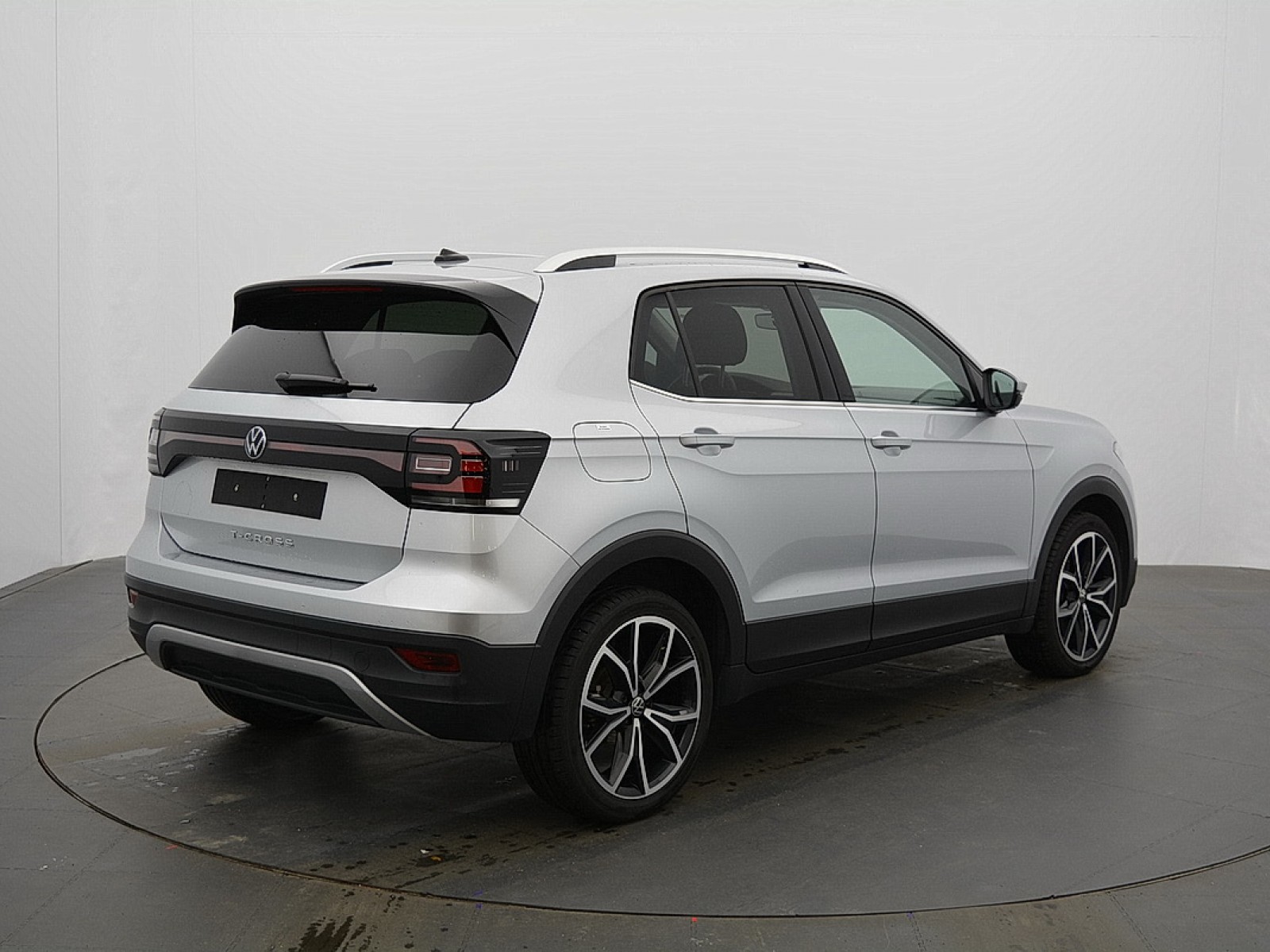 VOLKSWAGEN - T-CROSS - #165168 - 1