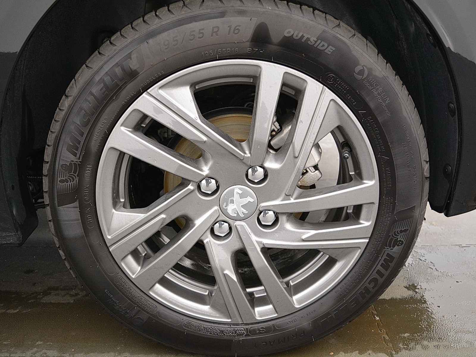 PEUGEOT - 208 - #165345 - 2