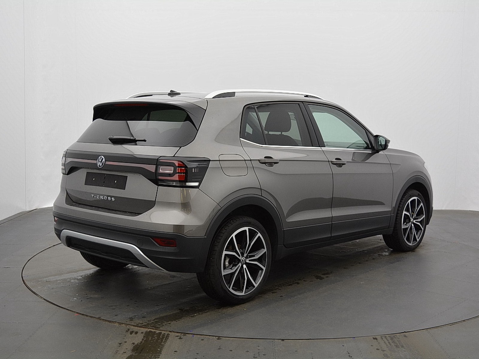VOLKSWAGEN - T-CROSS - #165158 - 1