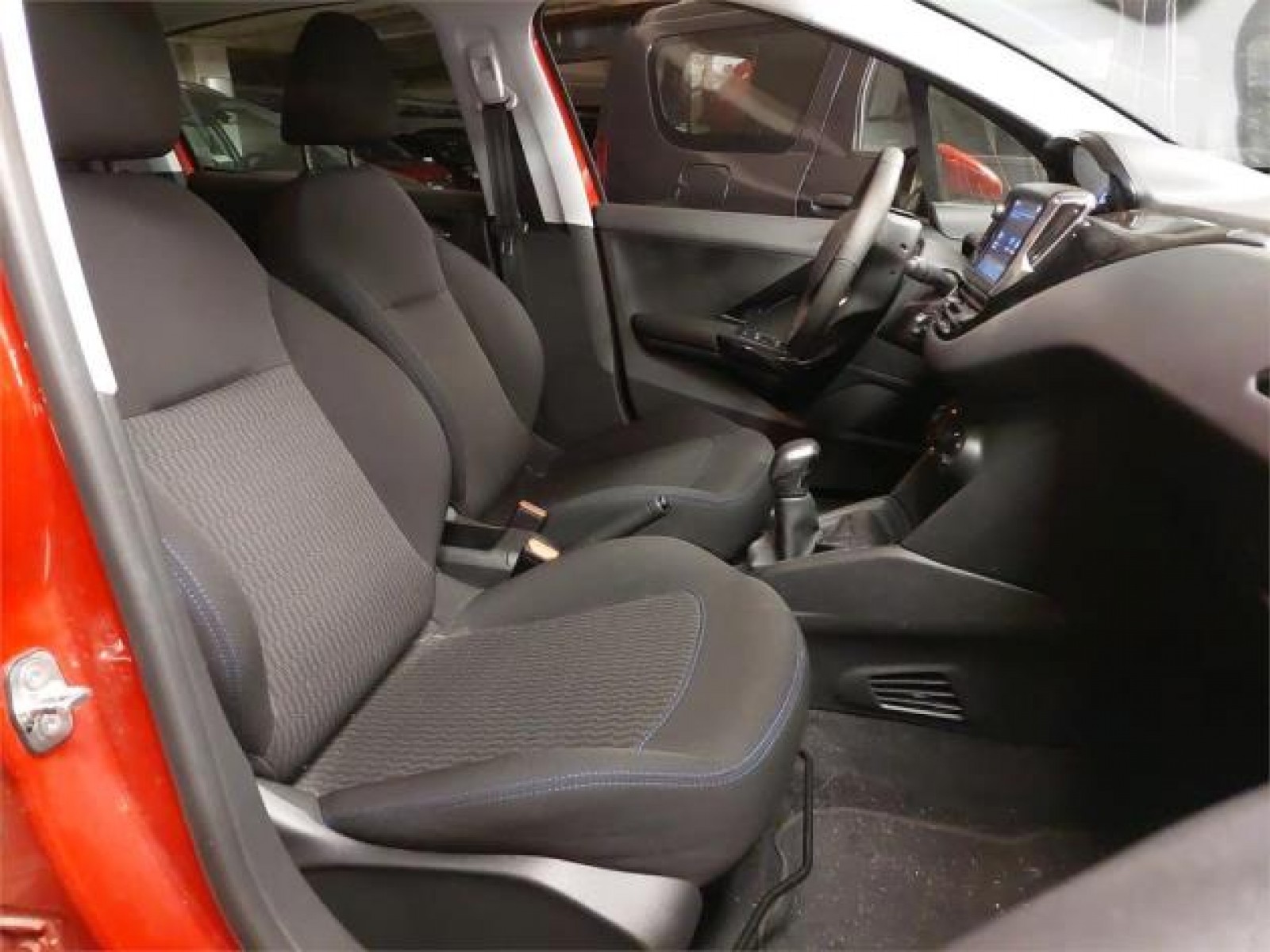 PEUGEOT - 208 - #175658 - 3