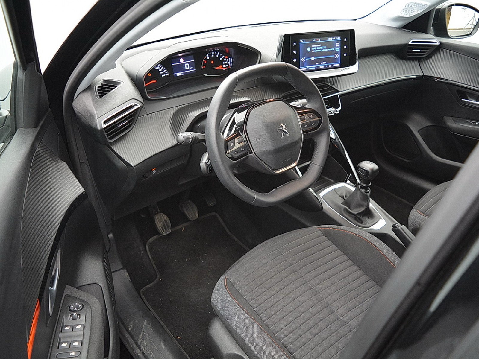 PEUGEOT - 208 BUSINESS - #174286 - 4