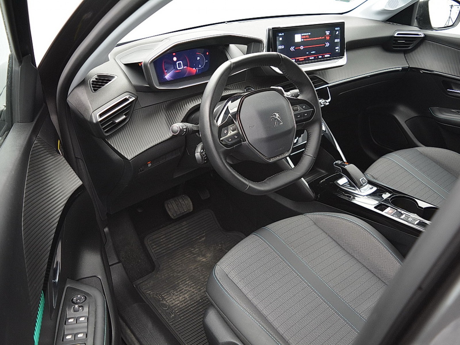 PEUGEOT - 208 - #163748 - 3