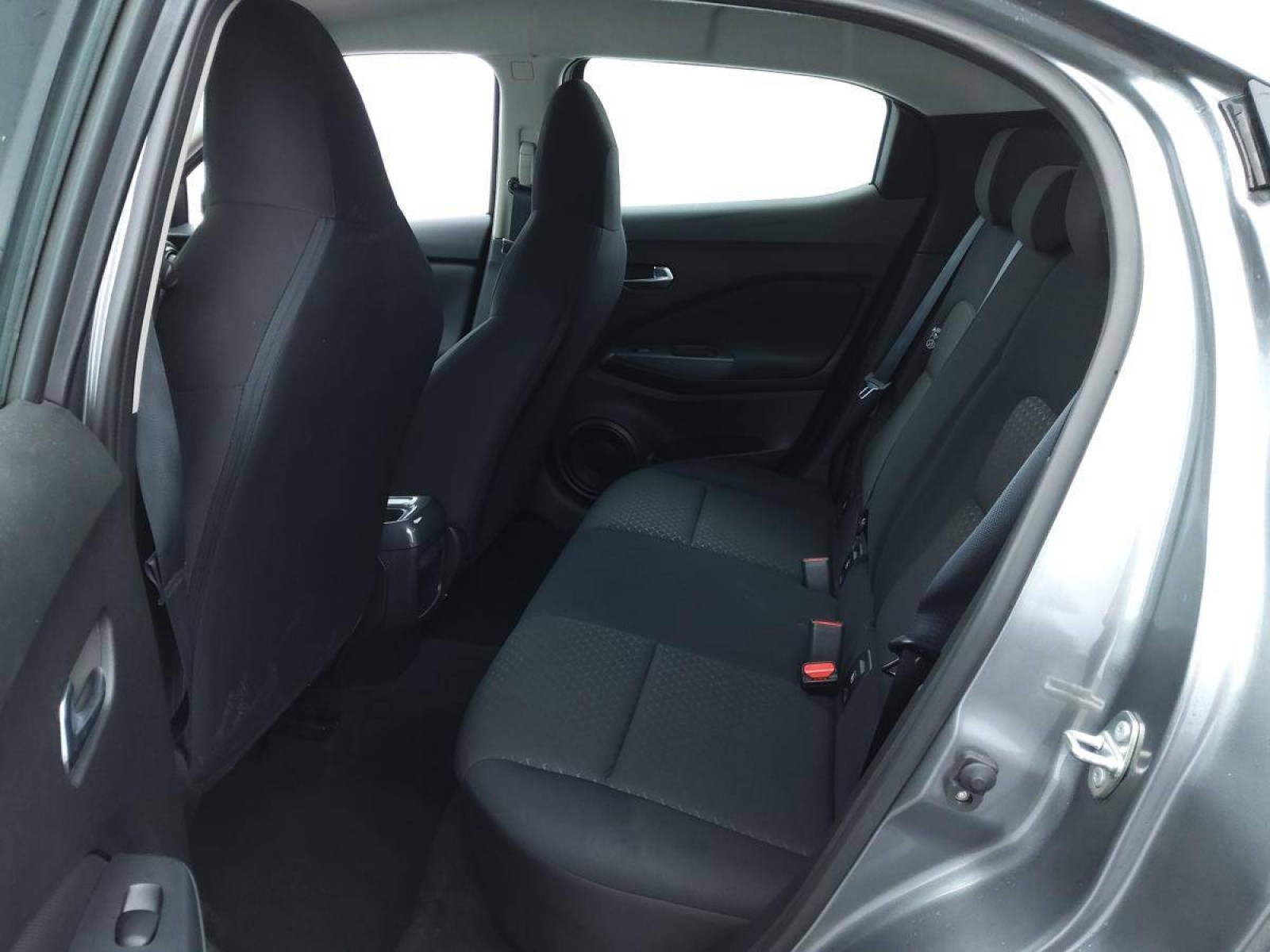 NISSAN - JUKE 2023.5 - #650039 - 5