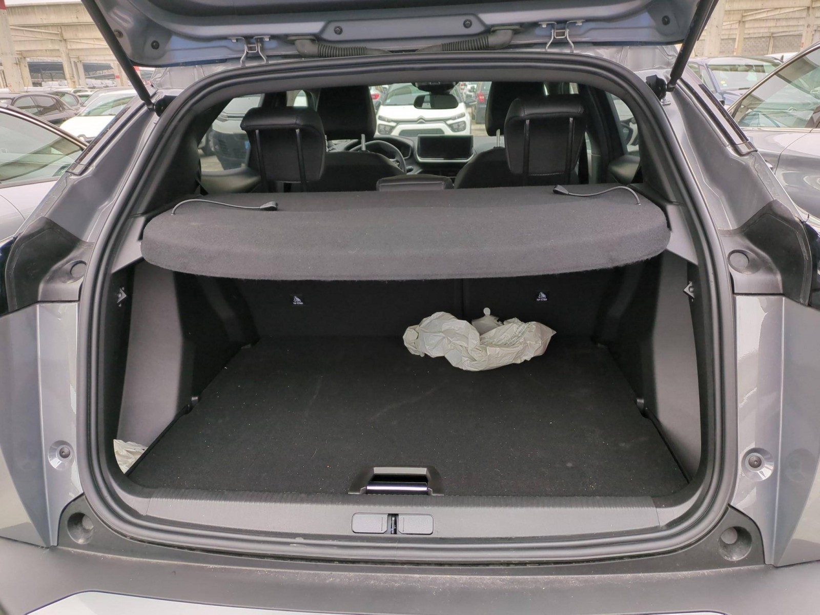 PEUGEOT - 2008 - #714789 - 3