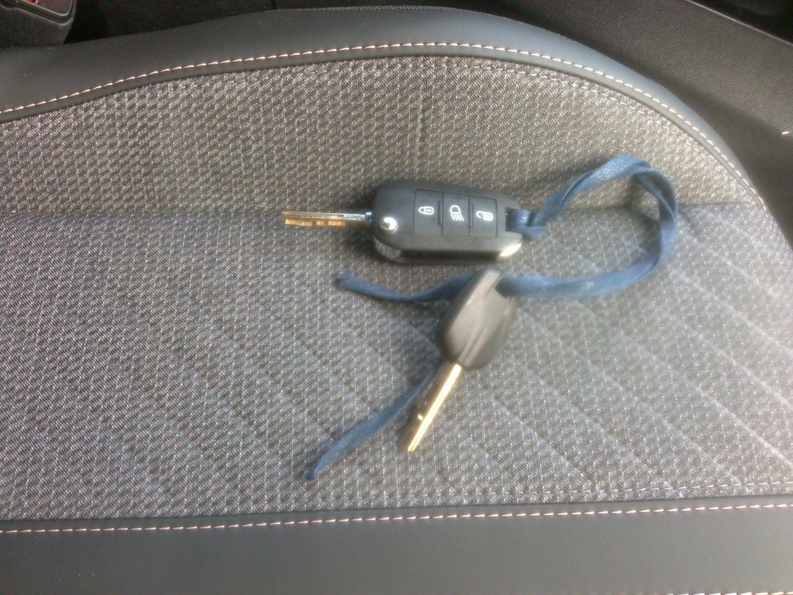 PEUGEOT - 2008 - #714769 - 8