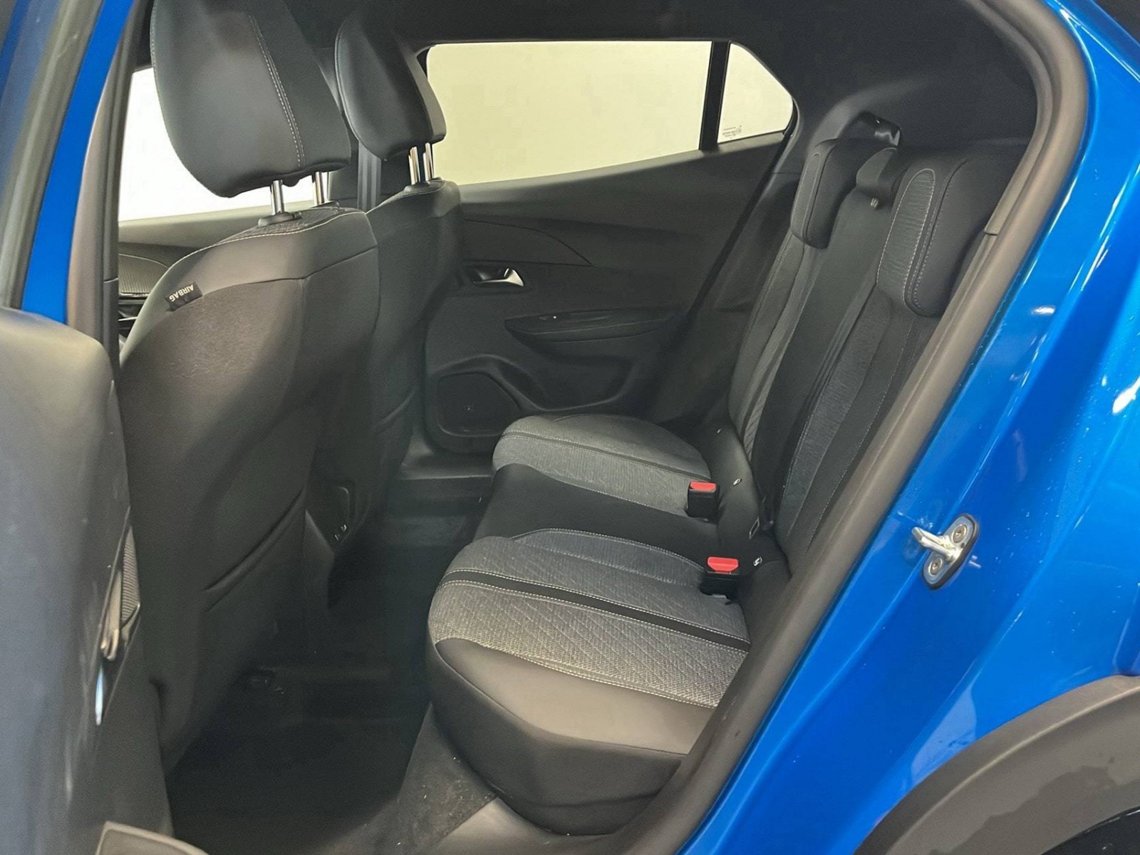 PEUGEOT - 2008 - #714884 - 3