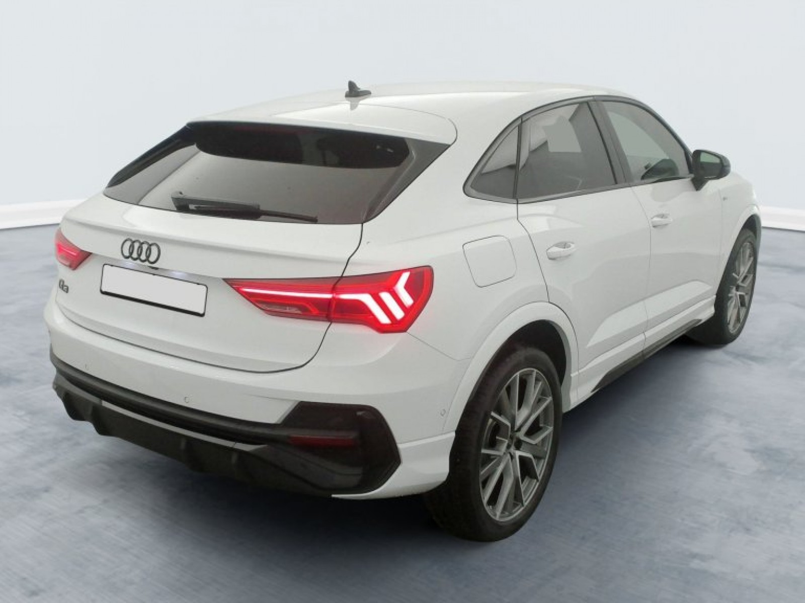 AUDI - Q3 Sportback - #725949 - 5