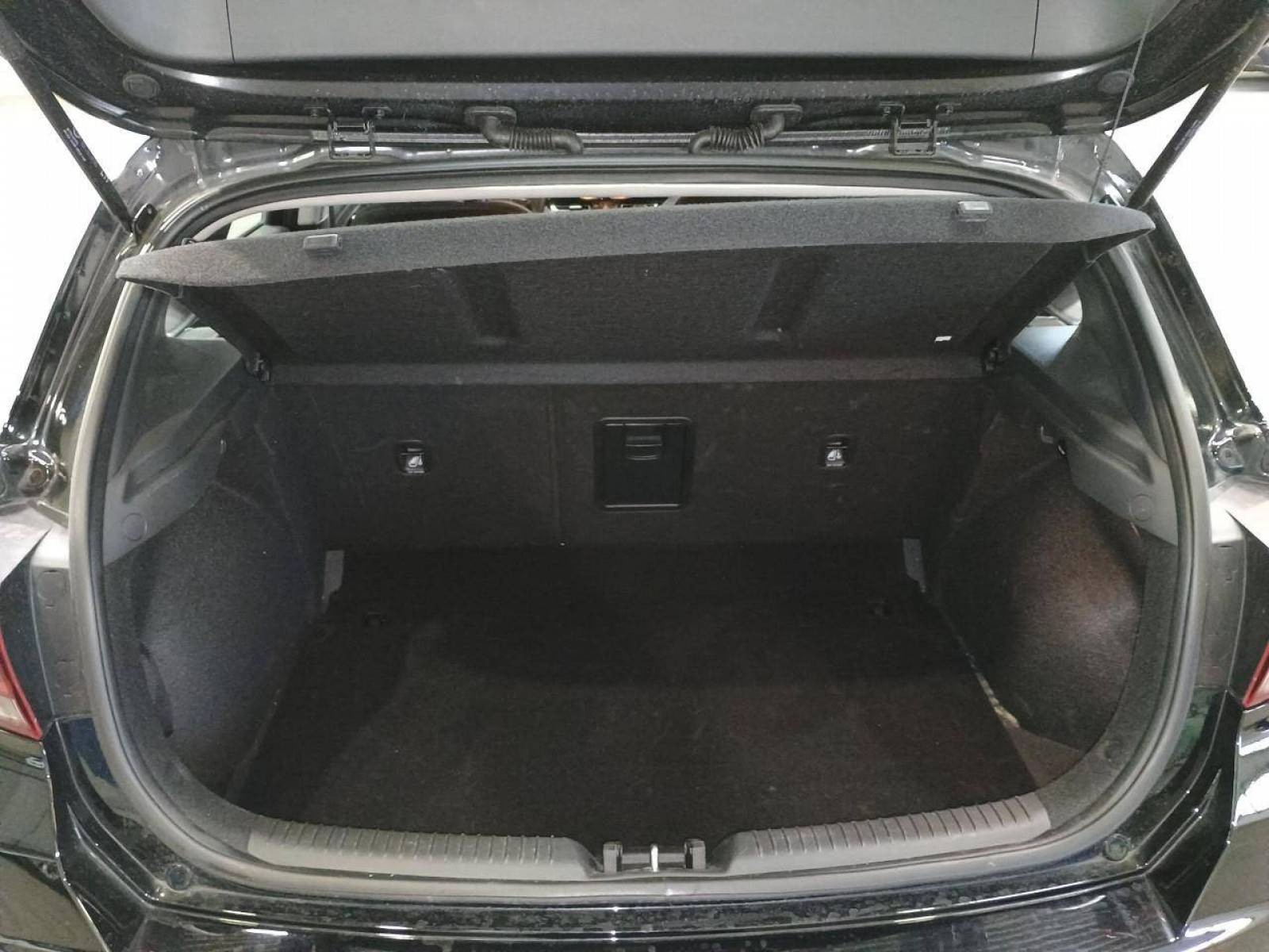 HYUNDAI - i30 - #720649 - 5