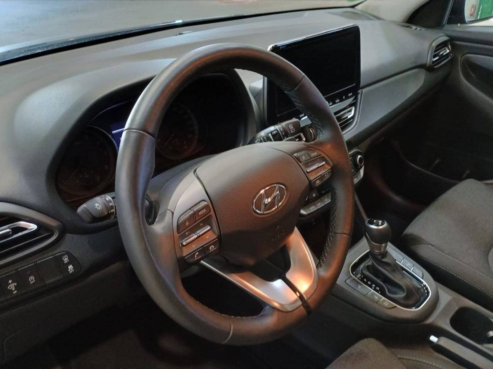 HYUNDAI - i30 - #720650 - 7