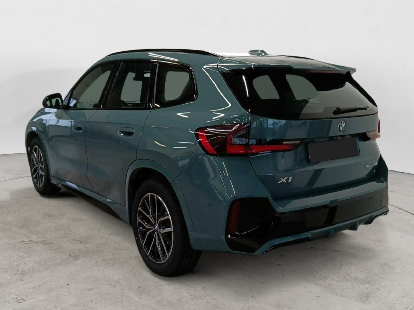 BMW - X1 U11 - #422901 - 19