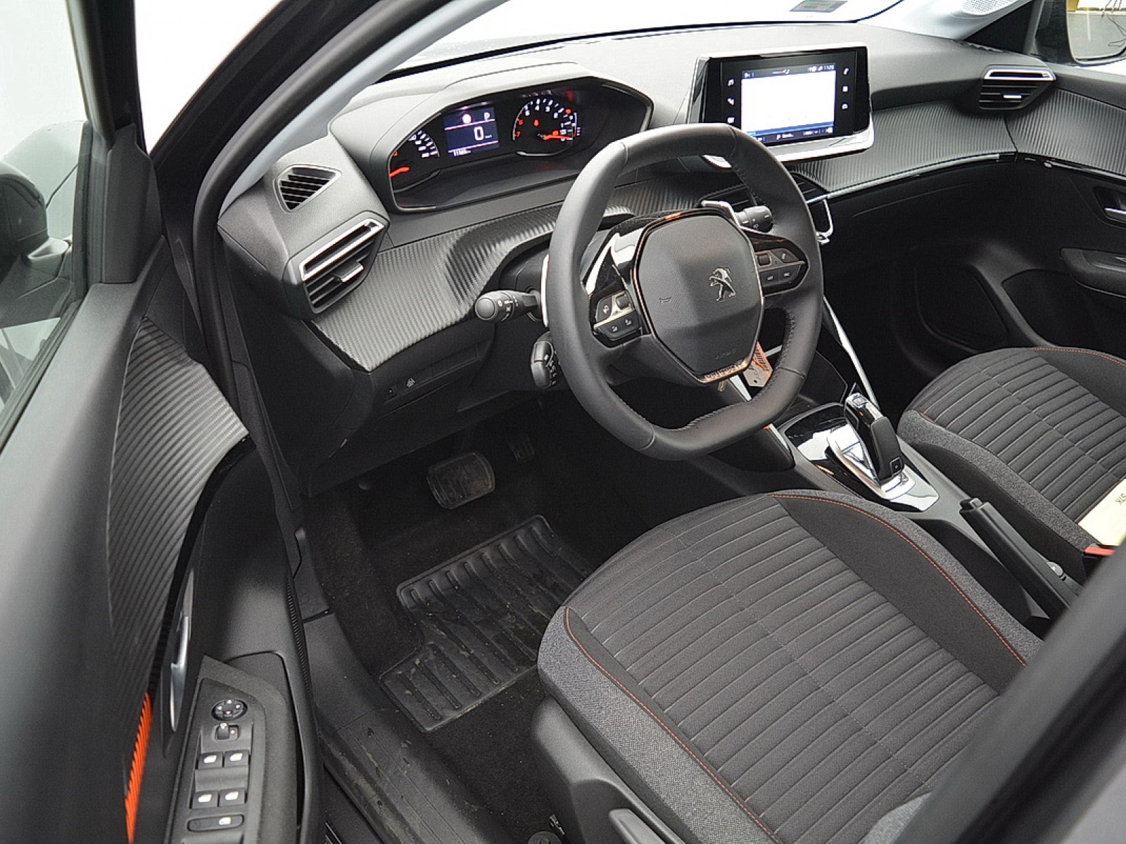PEUGEOT - 208 - #165333 - 3