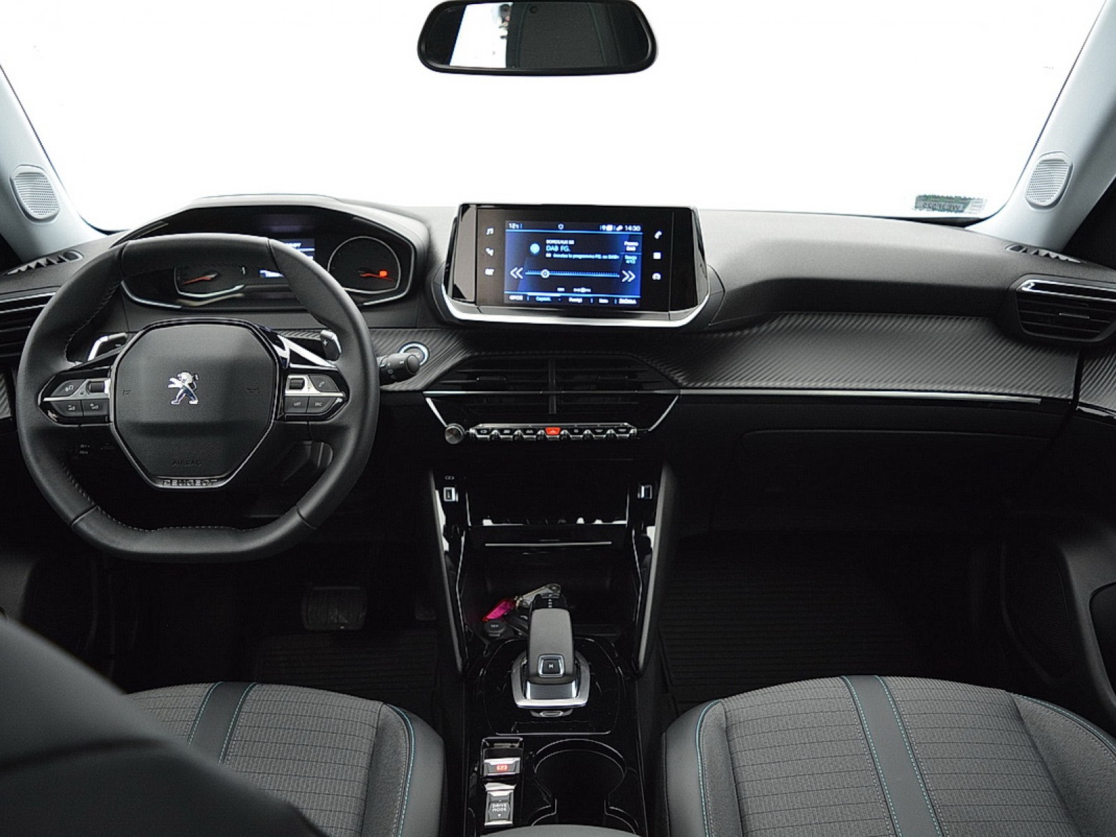 PEUGEOT - 2008 - #163887 - 4