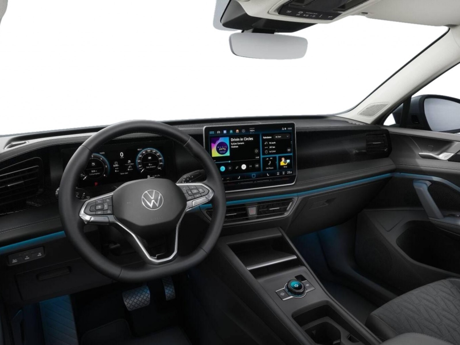 VOLKSWAGEN - TIGUAN - #726429 - 3