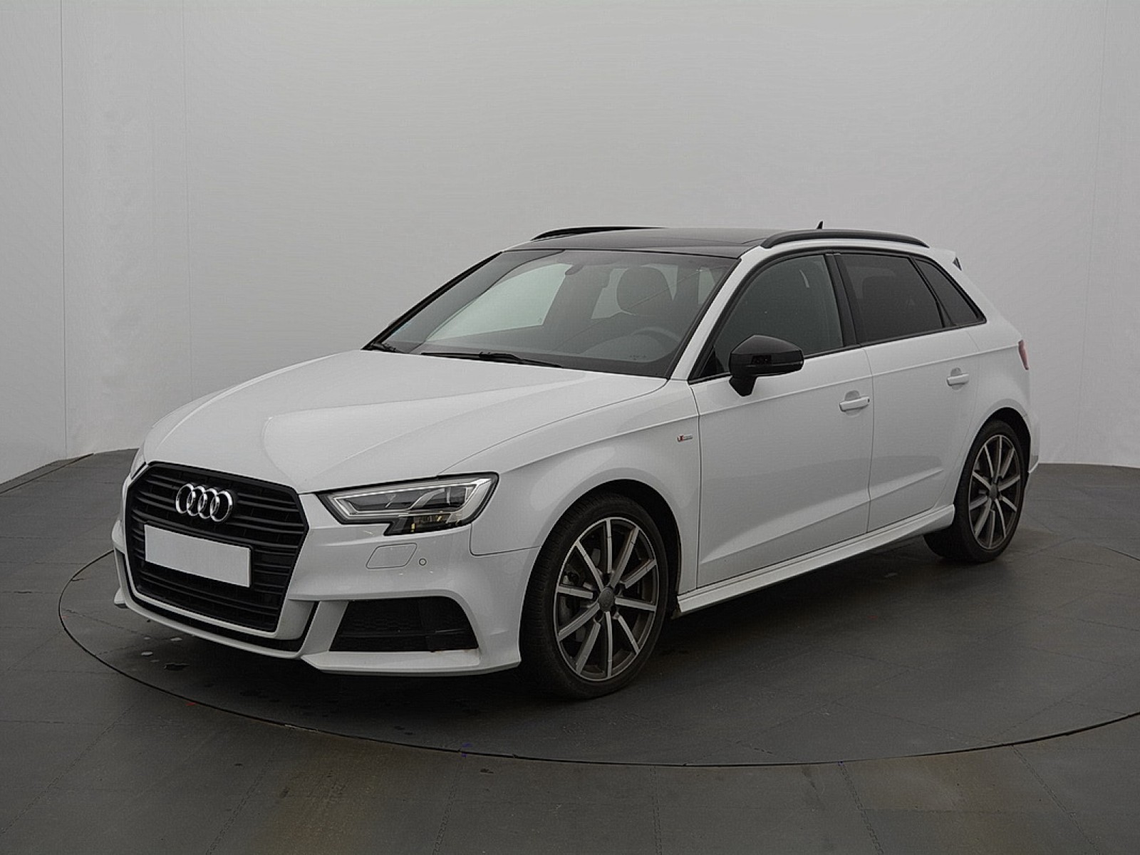 AUDI - A3 SPORTBACK - #174058 - 0