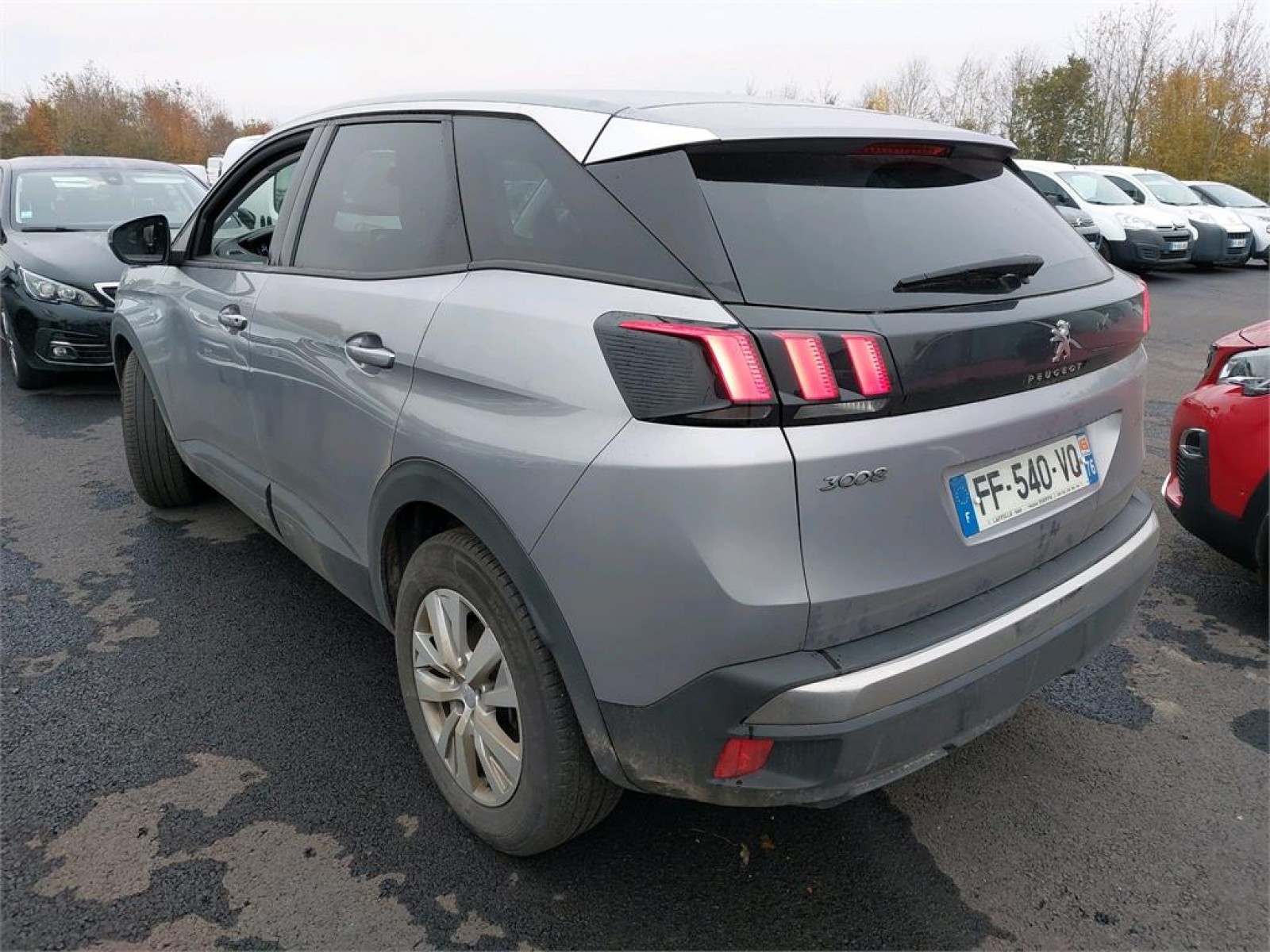 PEUGEOT - 3008 BUSINESS - #176268 - 4