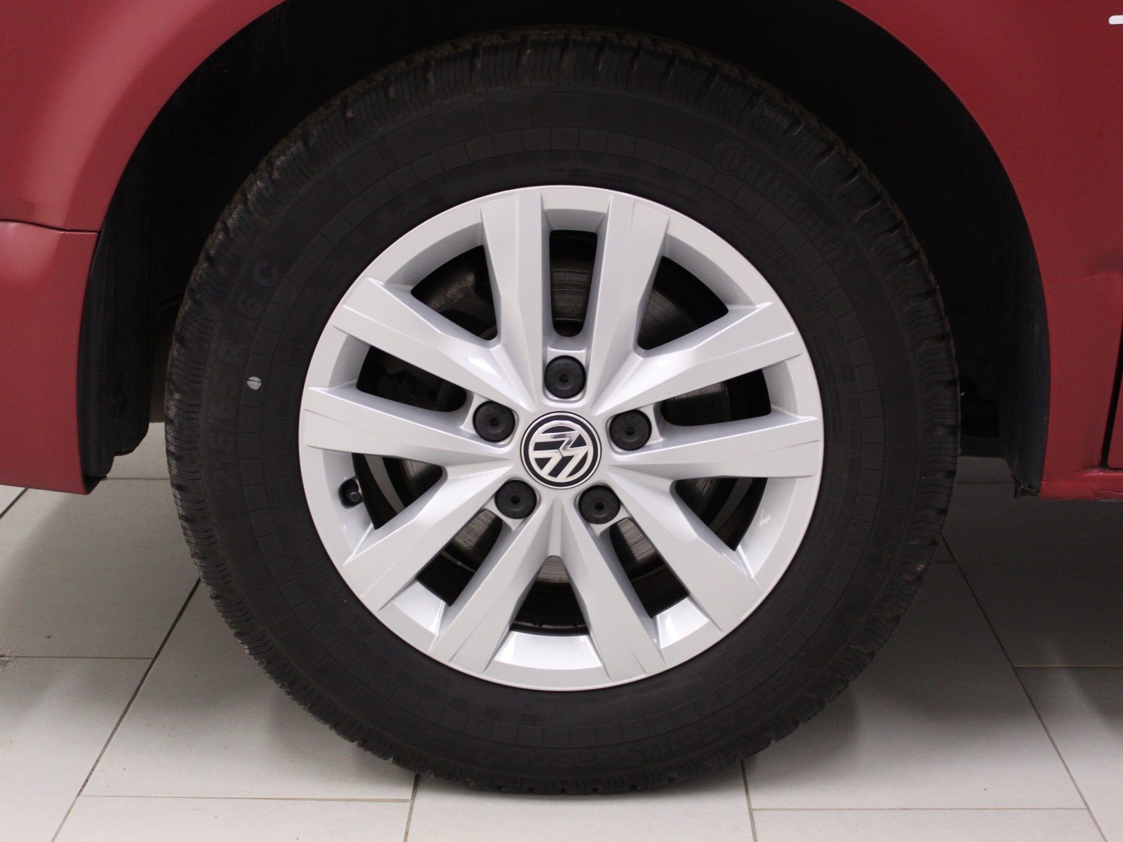 VOLKSWAGEN - CALIFORNIA - #175814 - 3