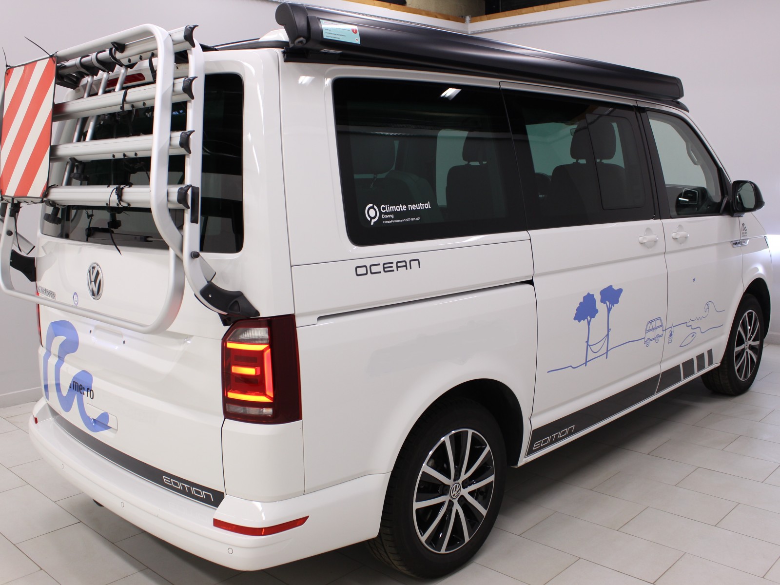 VOLKSWAGEN - CALIFORNIA 6.1 - #175289 - 1