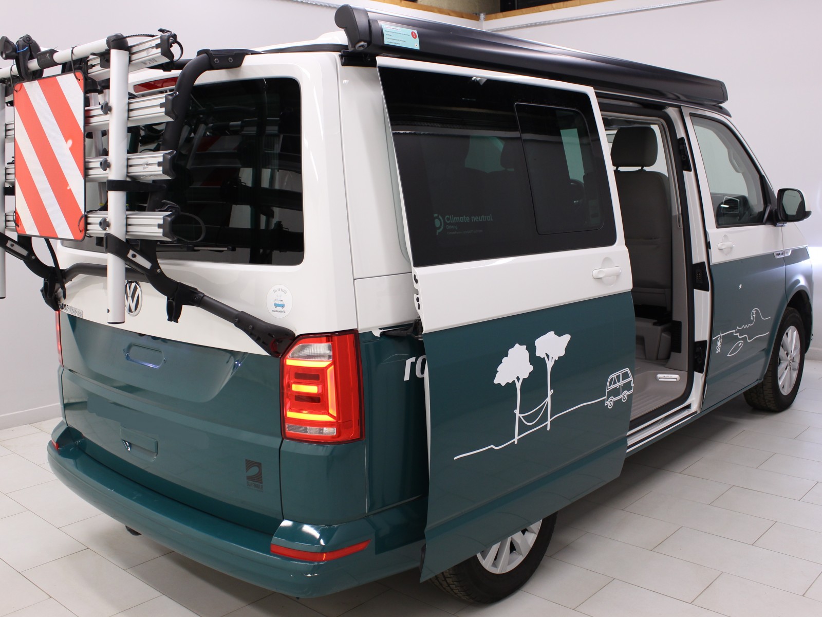 VOLKSWAGEN - CALIFORNIA 6.1 - #175810 - 2