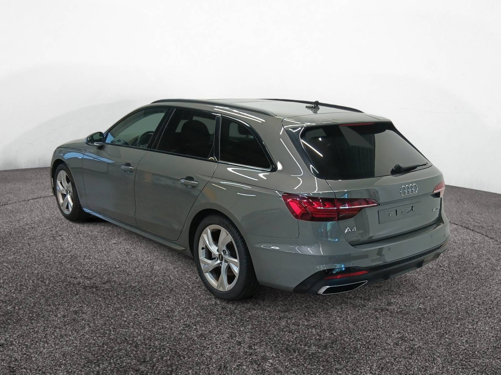 AUDI - A4 AVANT - #673017 - 2